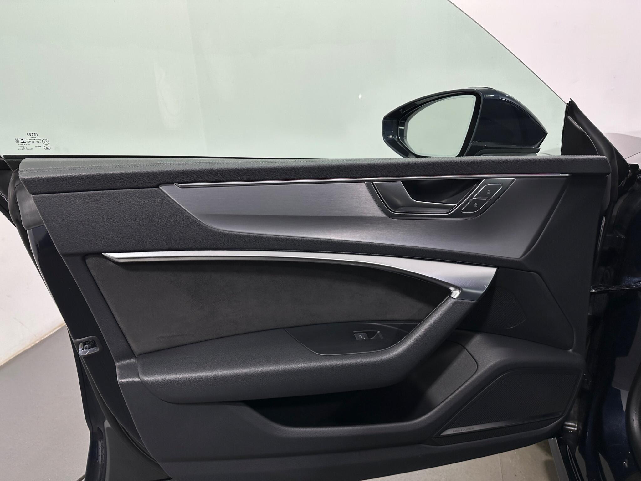 Audi A7 view 37