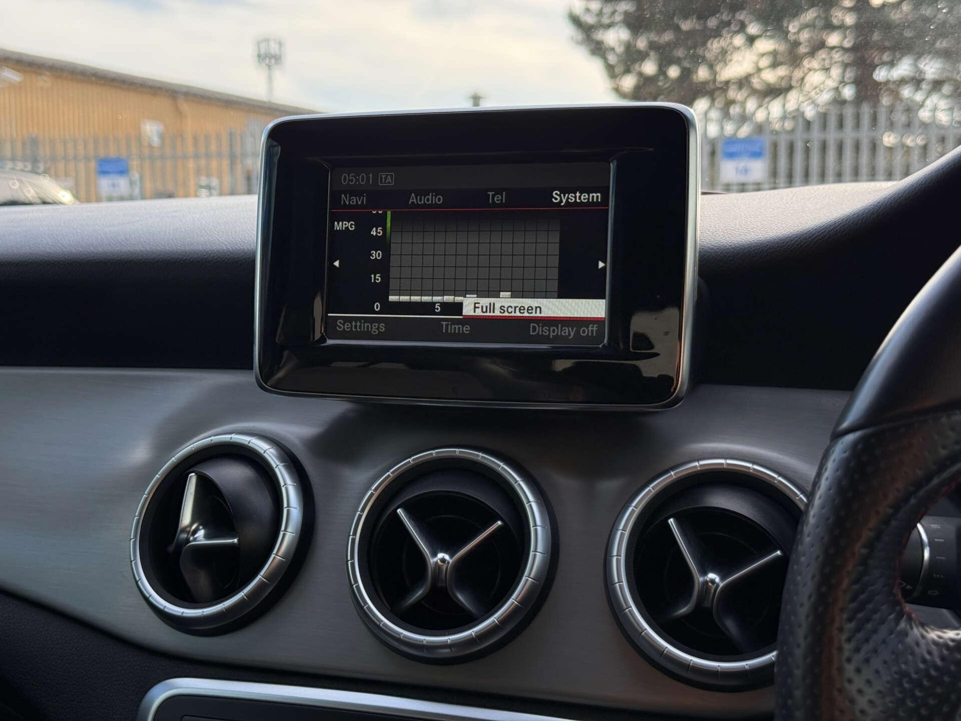 Mercedes-Benz Cla view 63