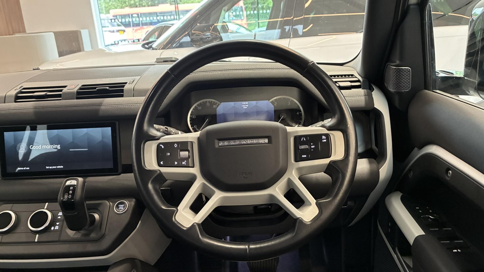 Land Rover Defender view 15