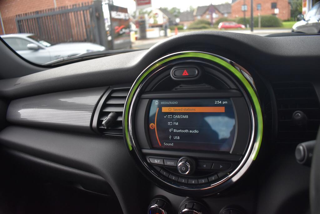 Mini Hatch view 53