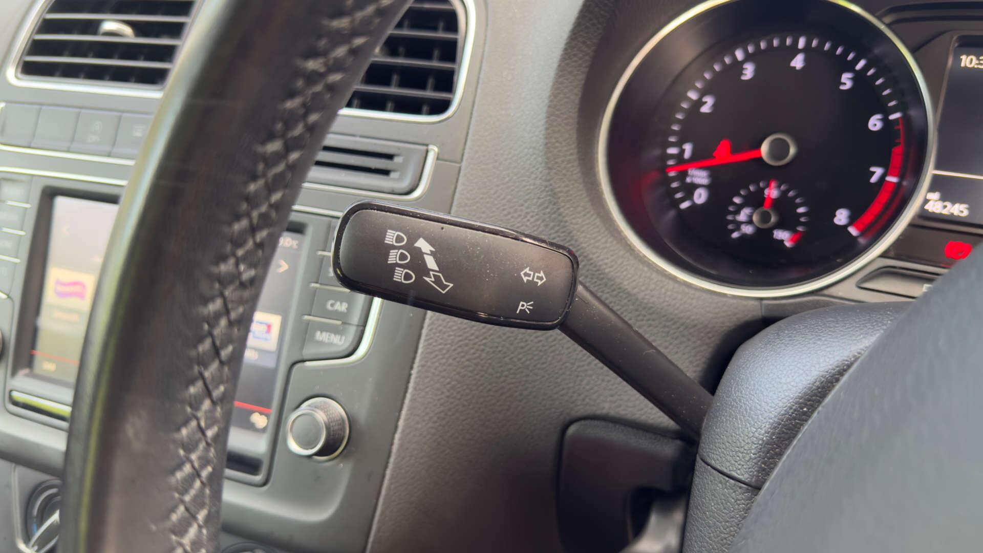 Volkswagen Polo view 16