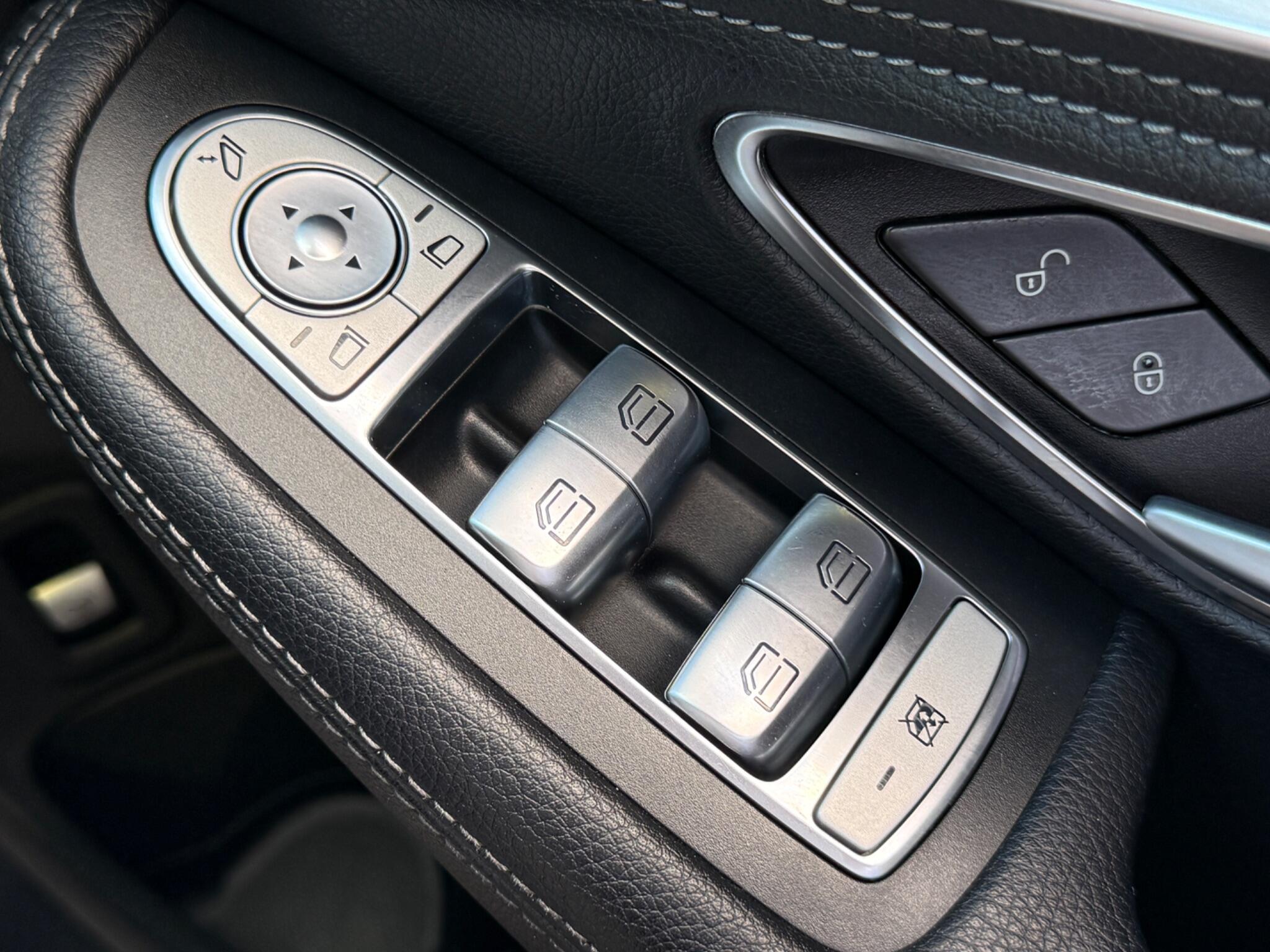 Mercedes-Benz C Class - Image 63