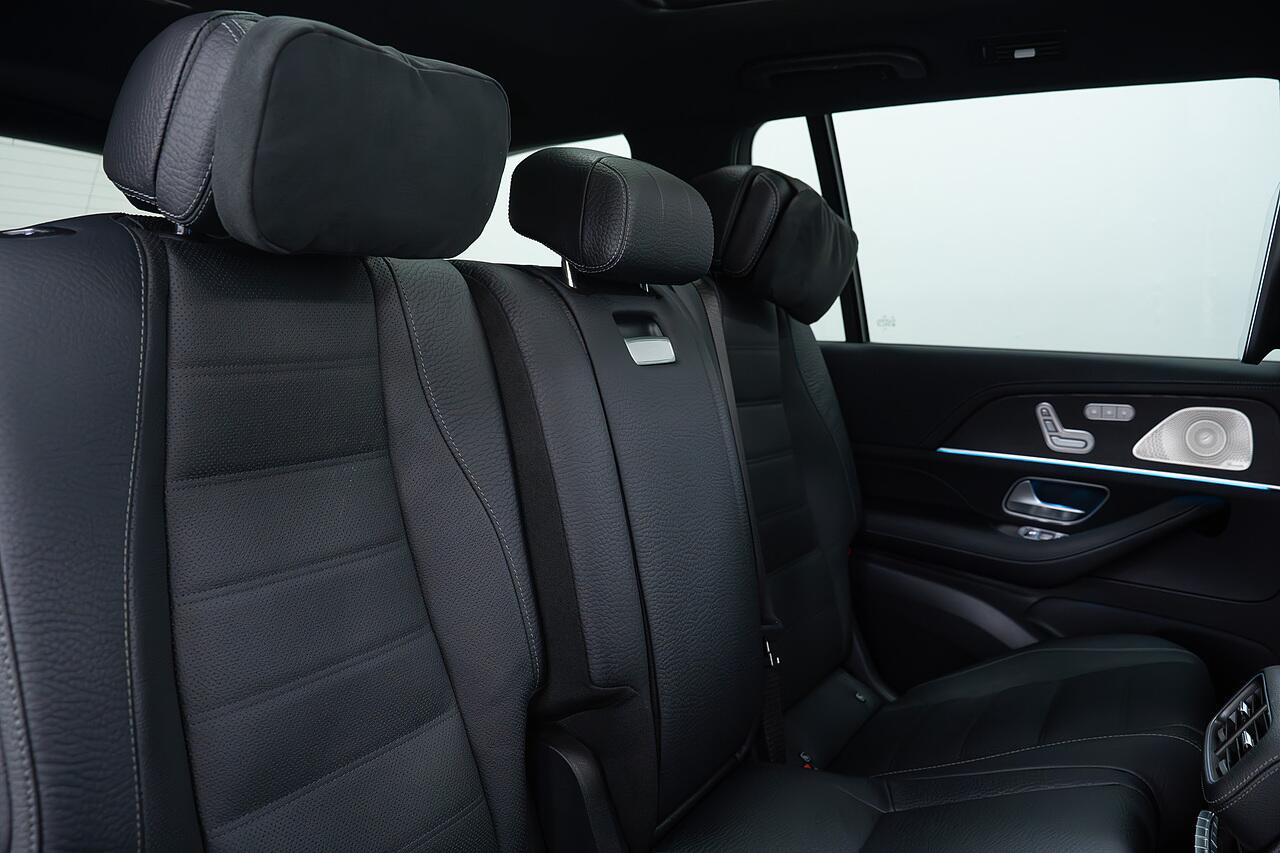 Mercedes-Benz GLS view 34