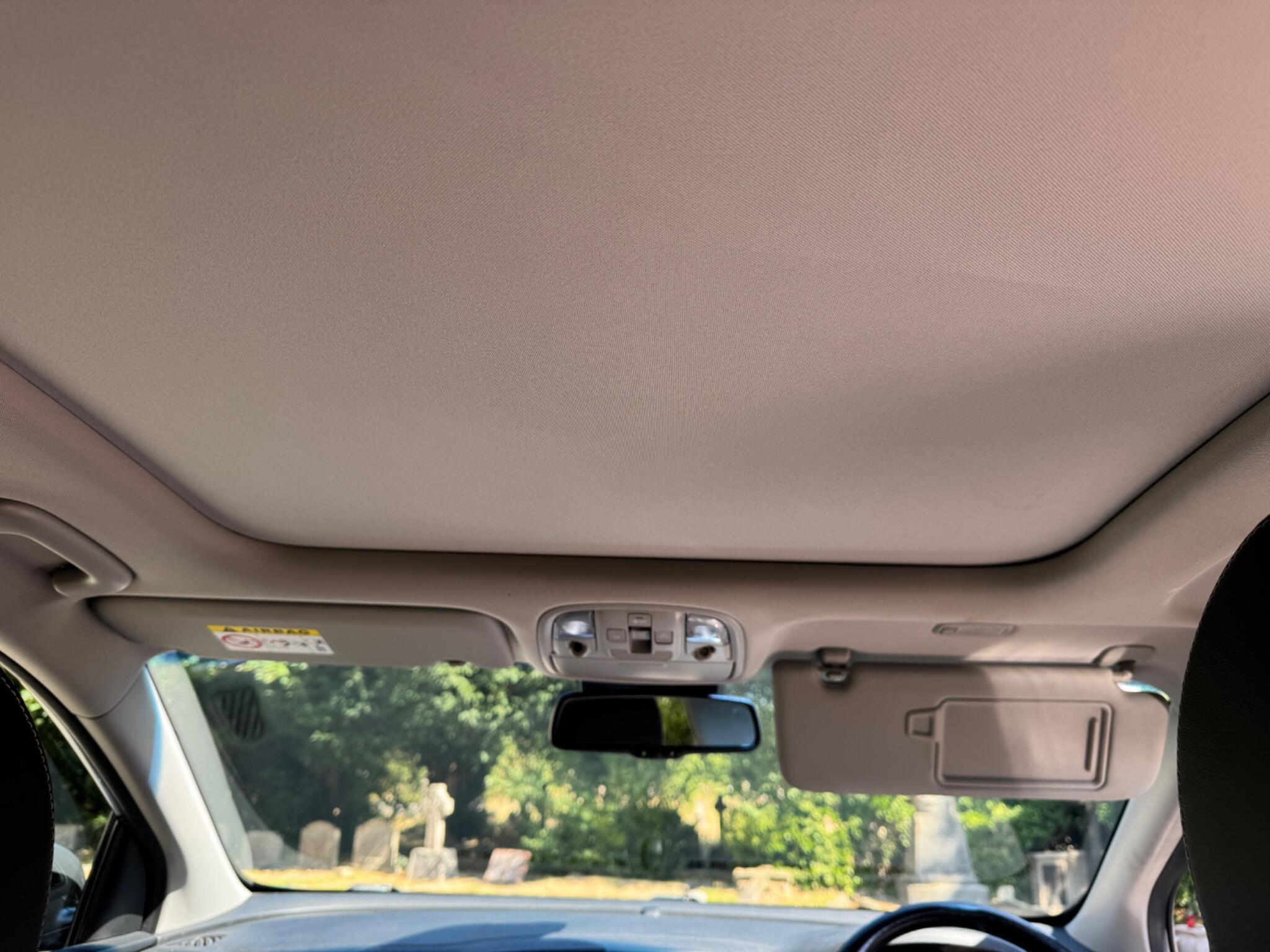 Kia Sportage view 80