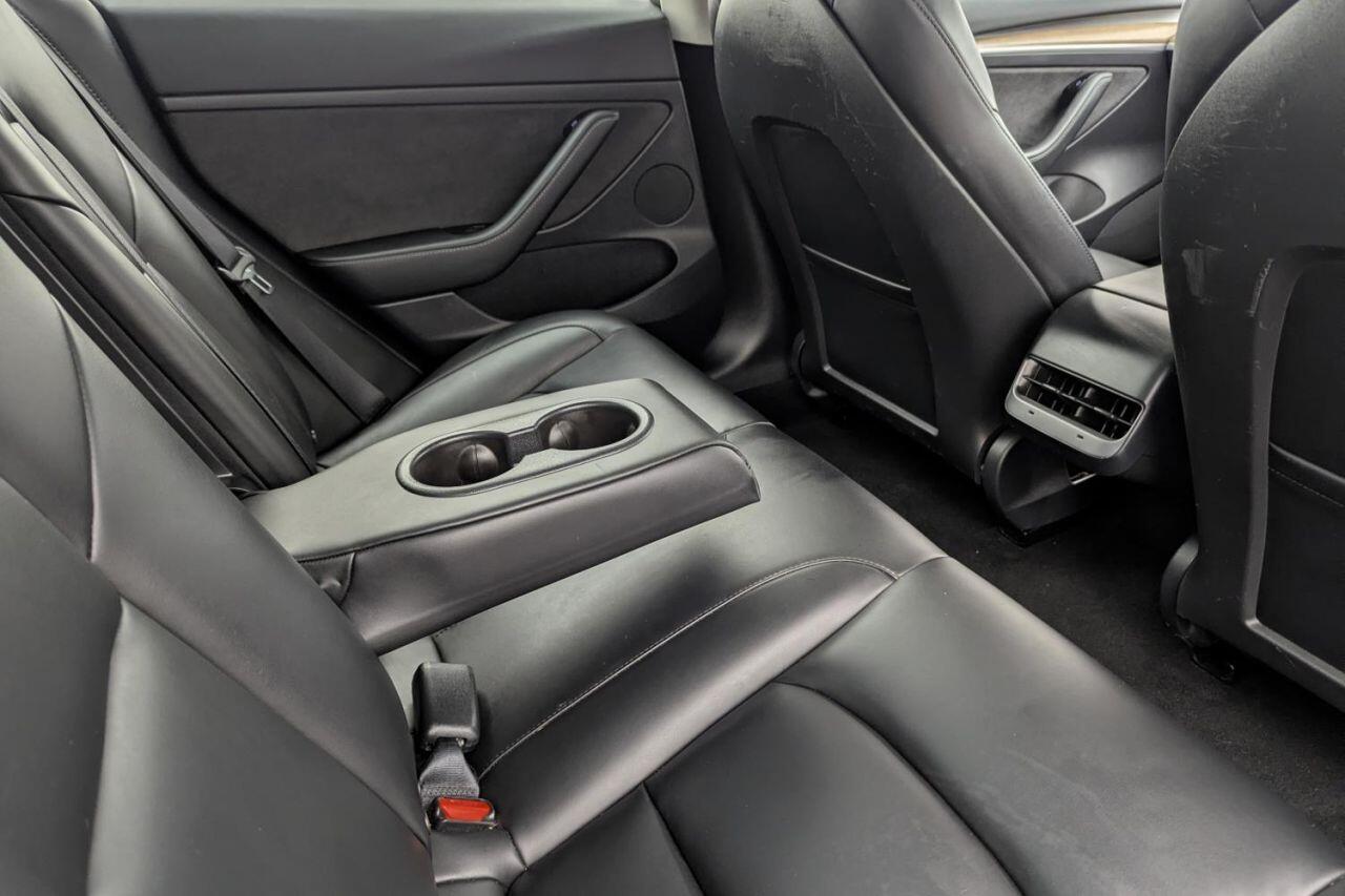 Tesla Model 3 view 18