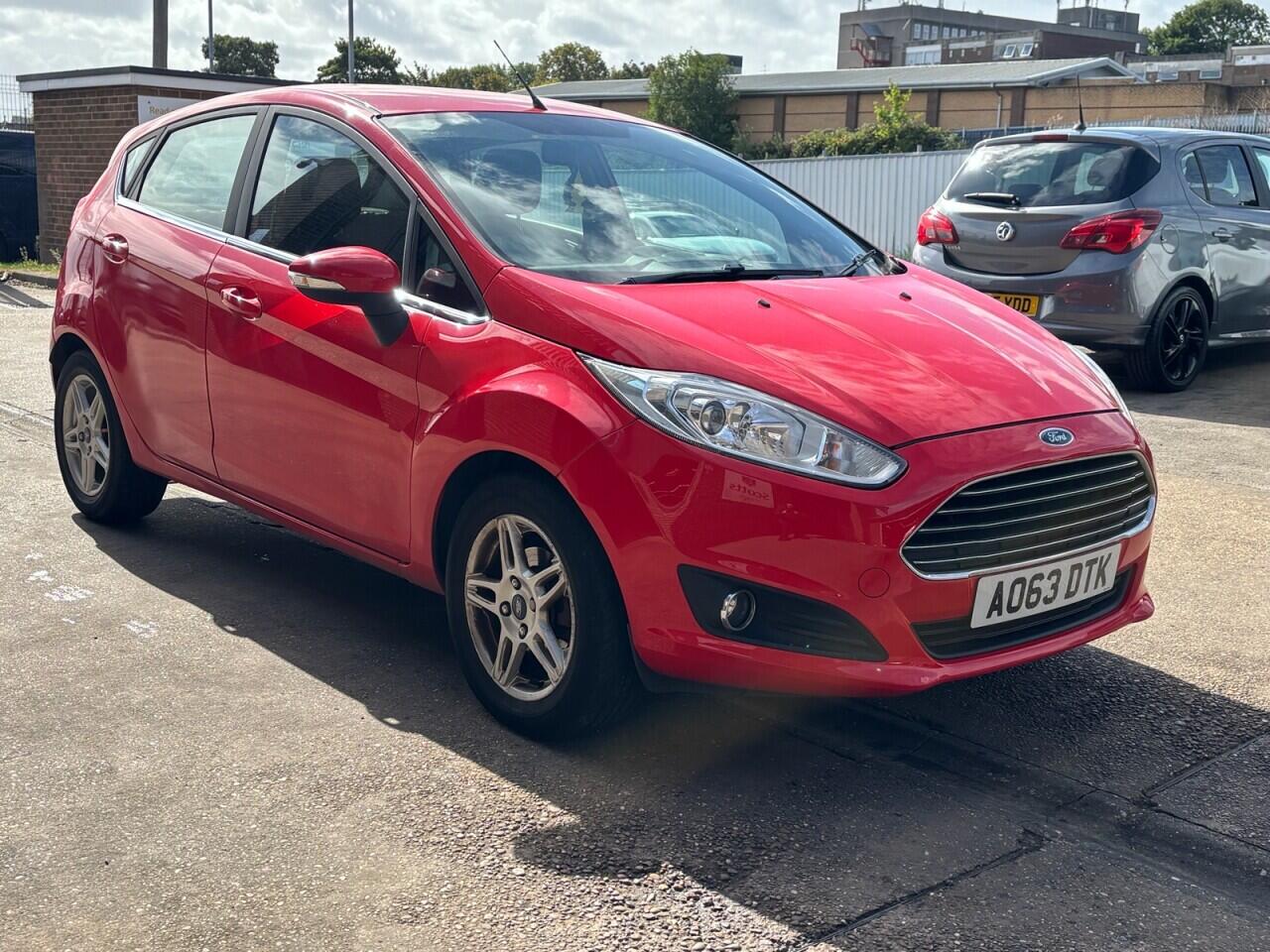 2013 Ford Fiesta in Red for sale