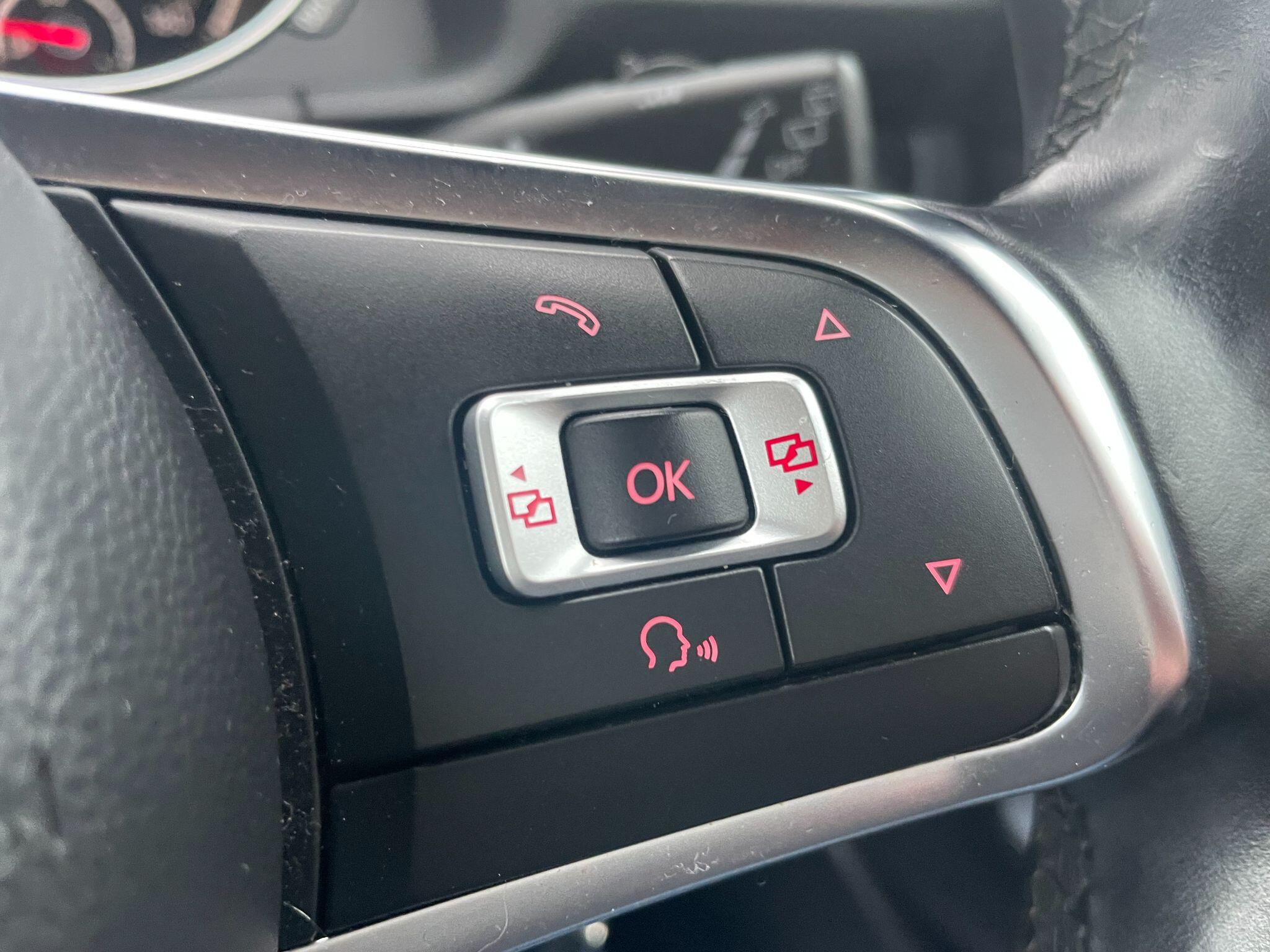 Volkswagen Scirocco view 25