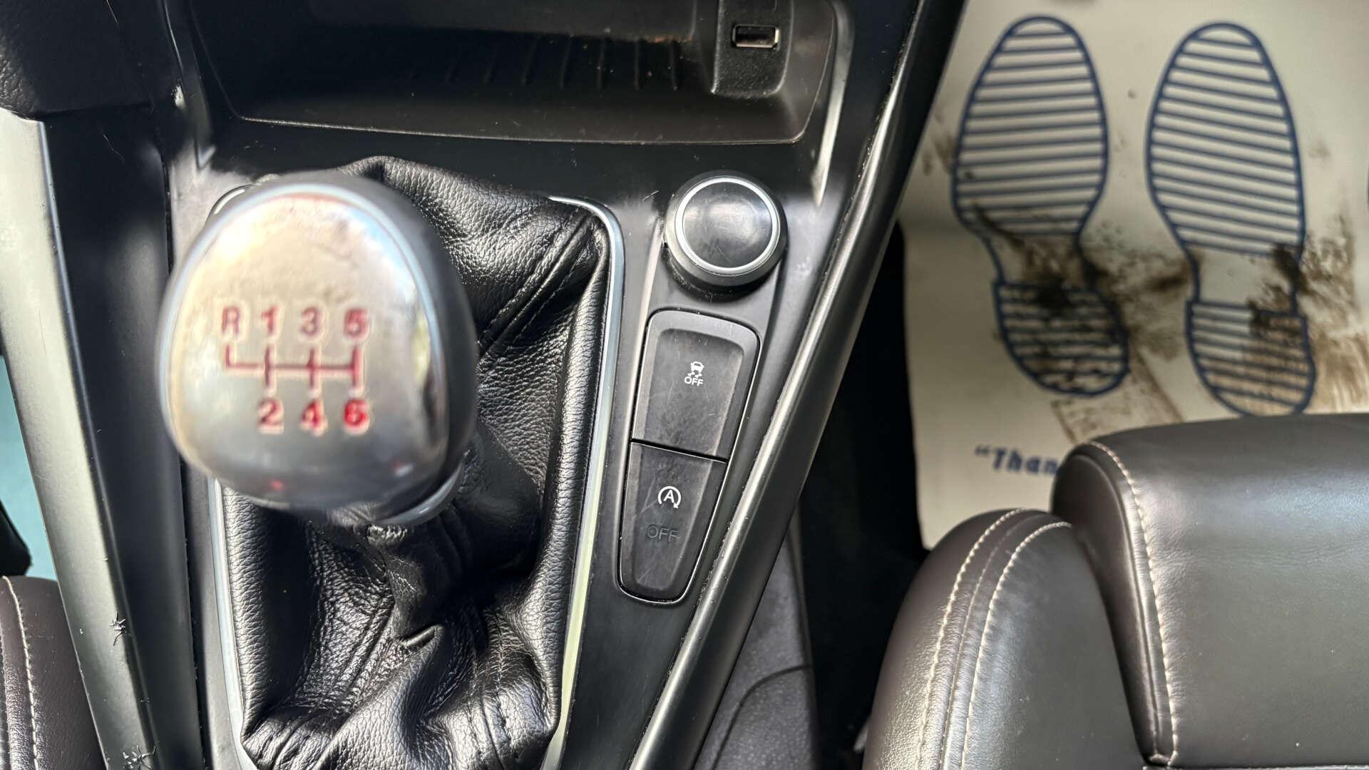 Ford Focus view 35