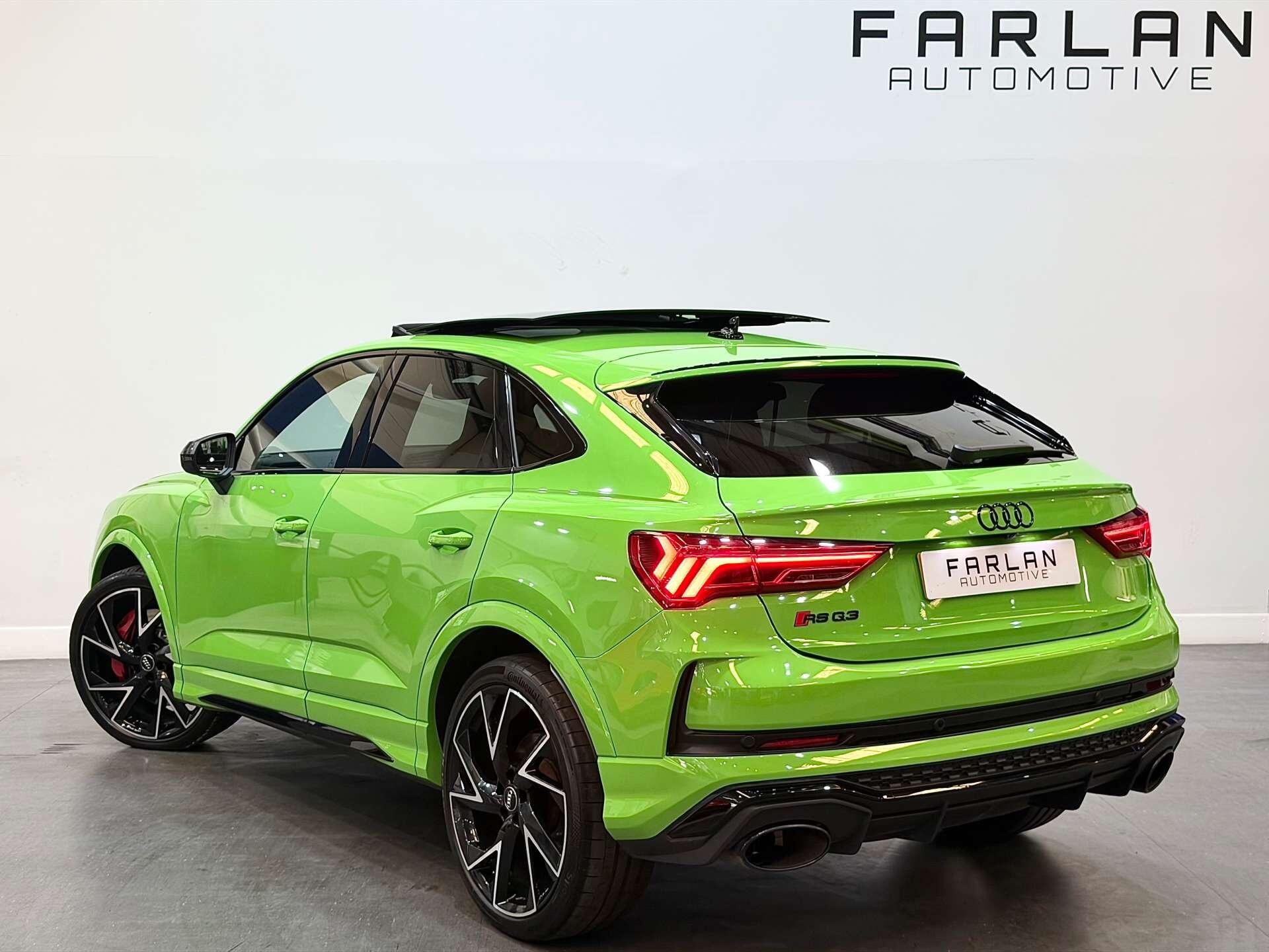 Audi RS Q3 view 4