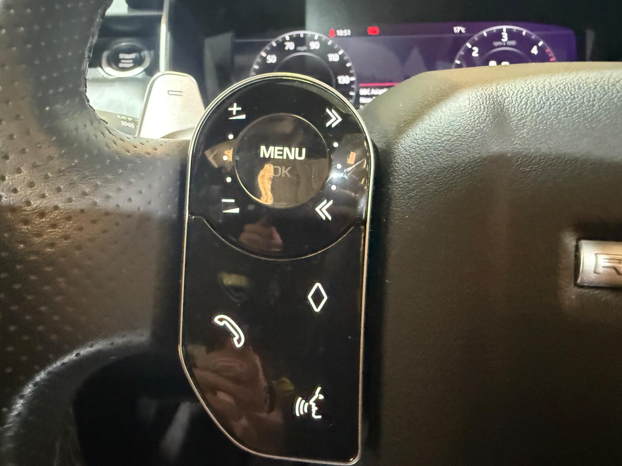 Land Rover Range Rover Sport view 19
