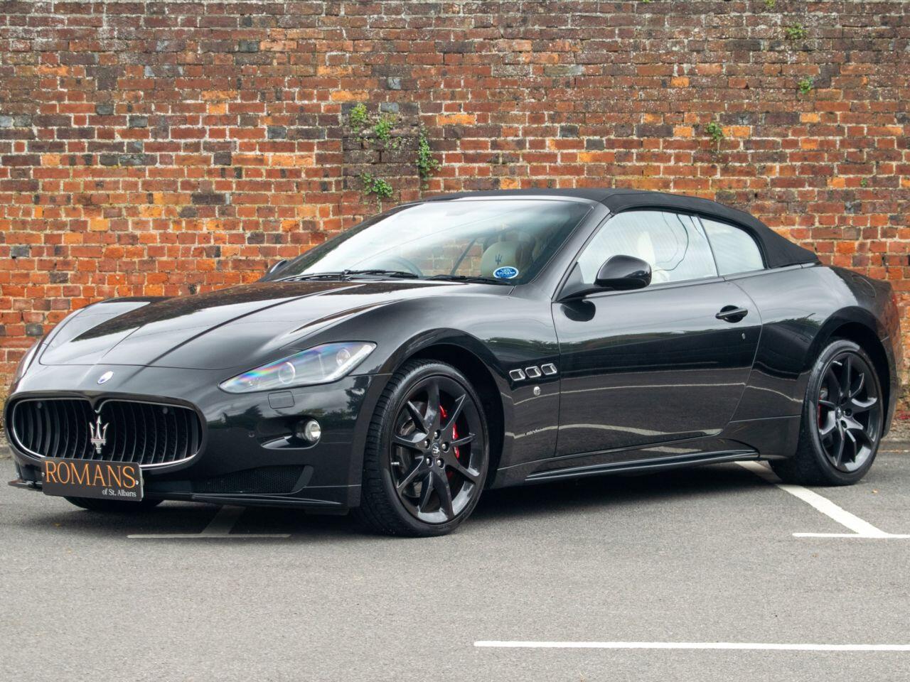 Maserati Grancabrio view 12