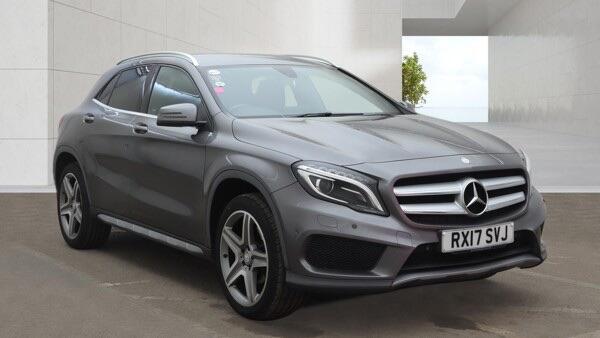 Mercedes-Benz Gla view 5