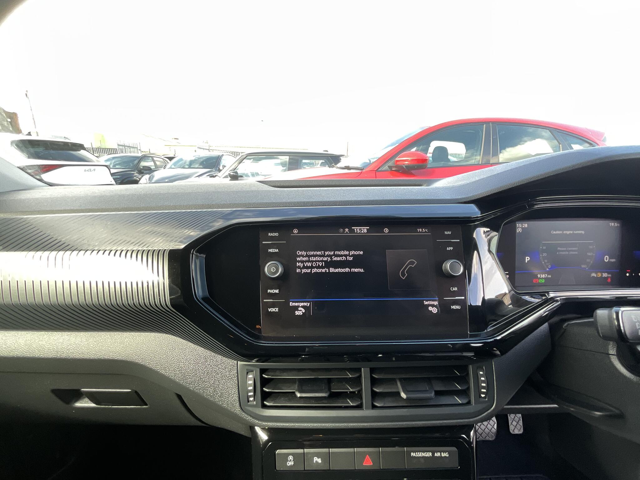 Volkswagen T-Cross view 25