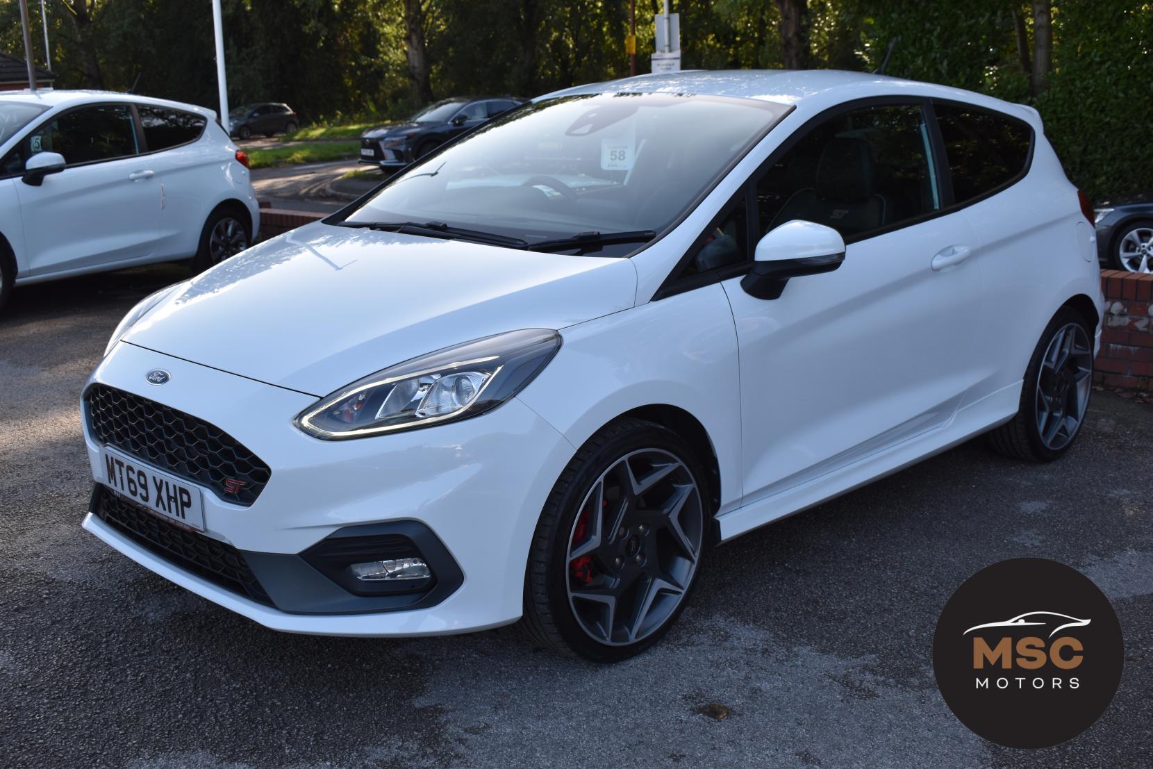 Ford Fiesta view 5