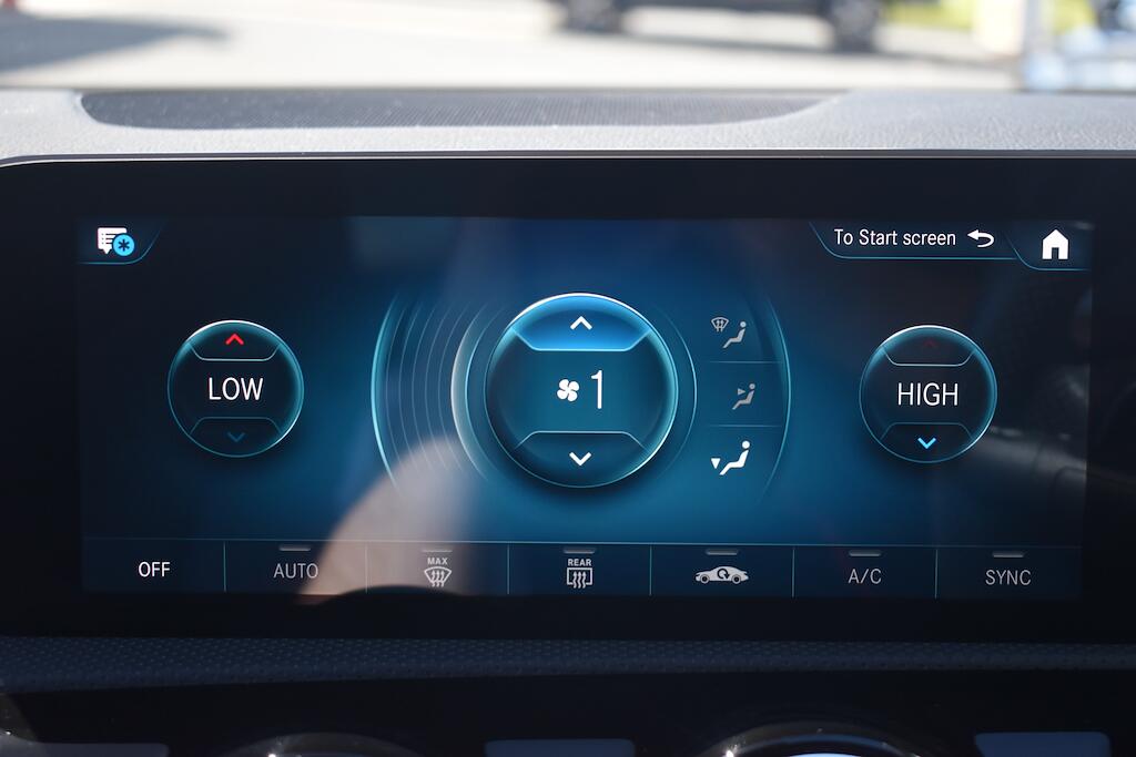 Mercedes-Benz Cla view 66