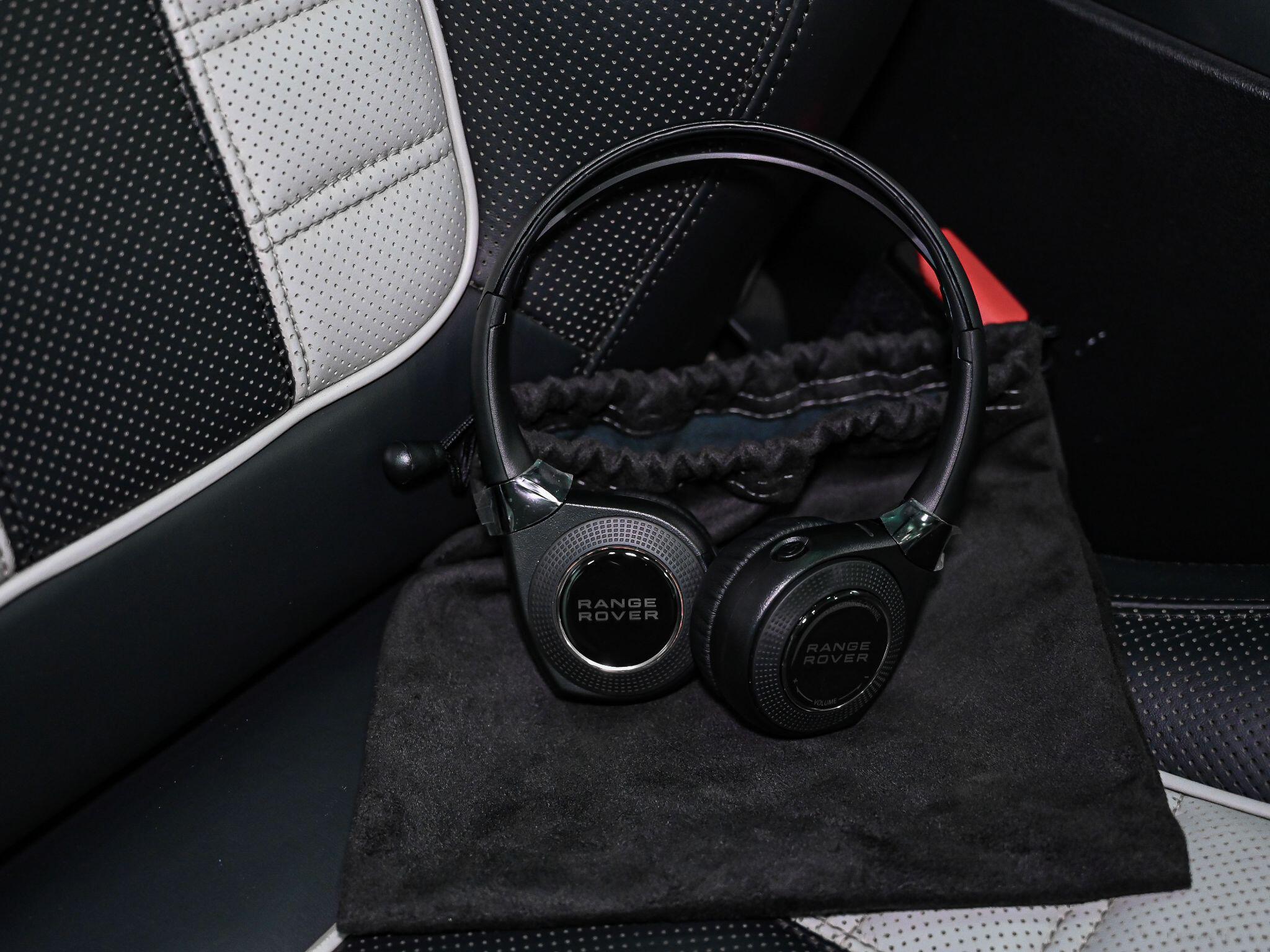 Land Rover Range Rover Sport view 29