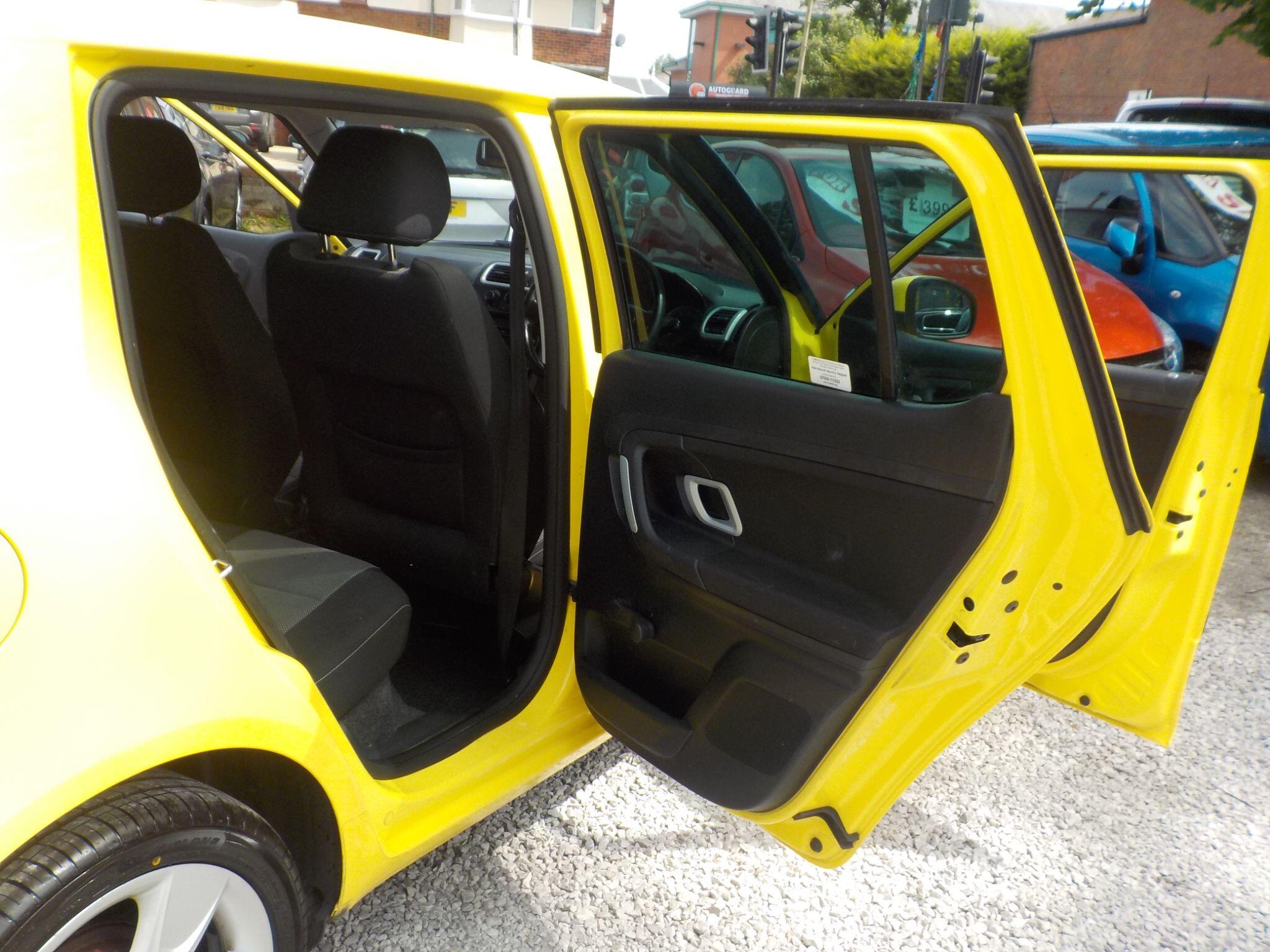 Skoda Fabia 1.2 HTP 12V Sport 5dr
