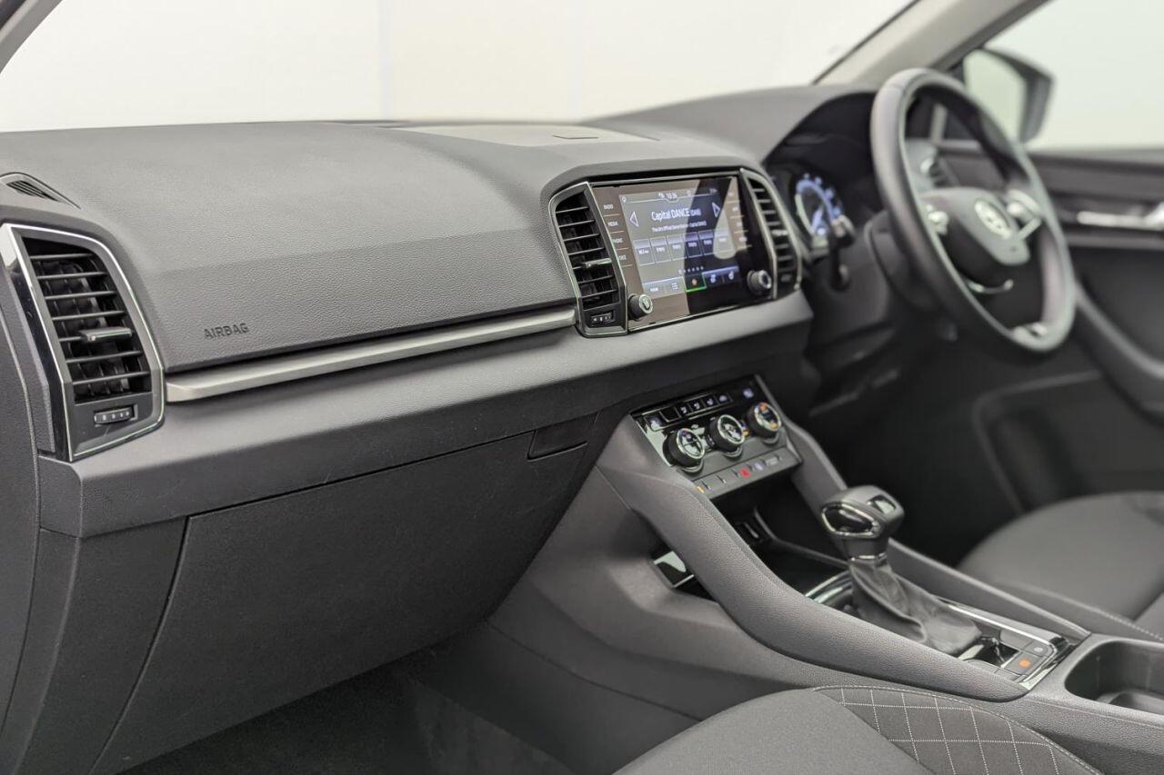 Skoda Karoq view 22