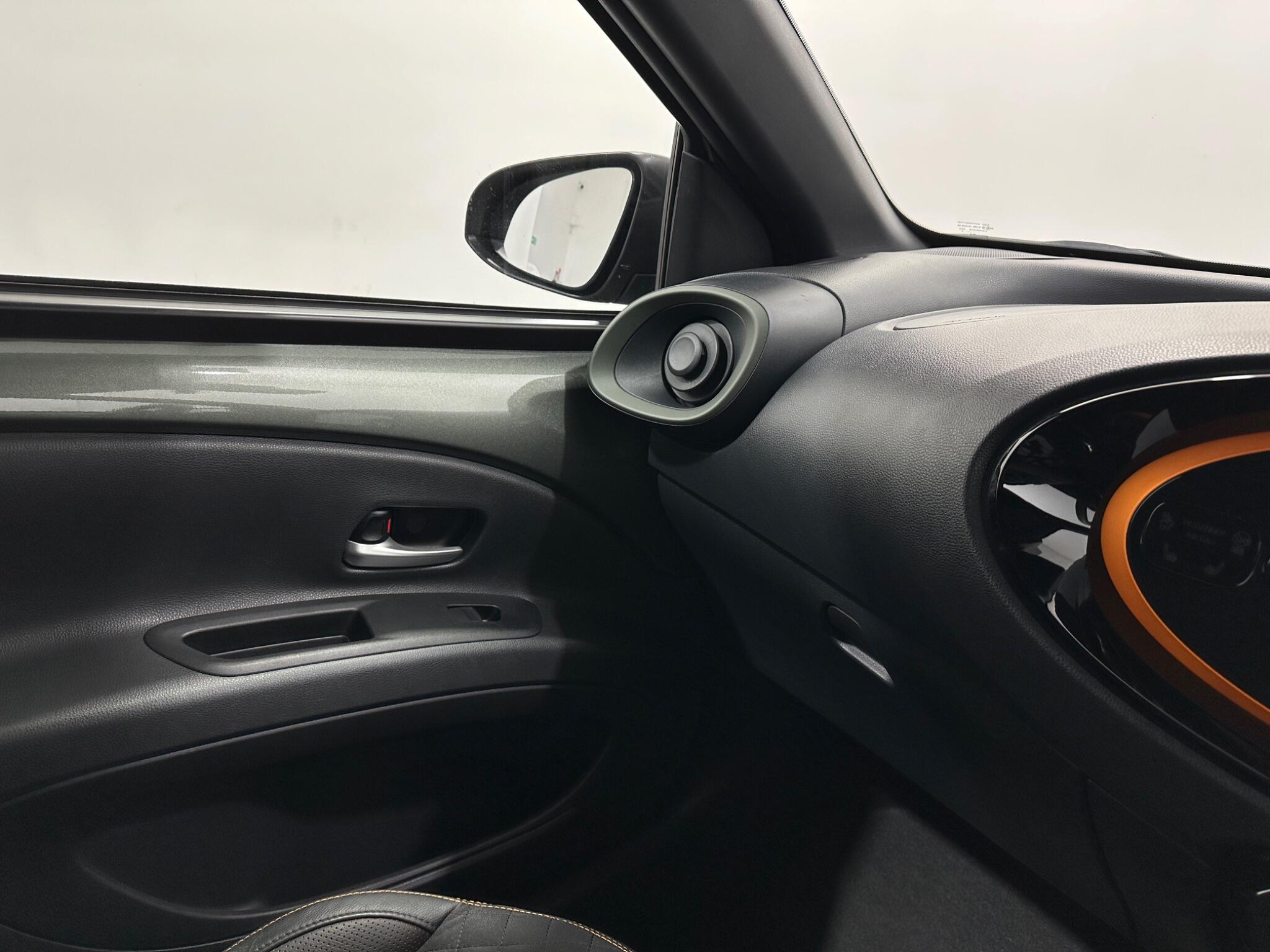 Toyota Aygo X view 25
