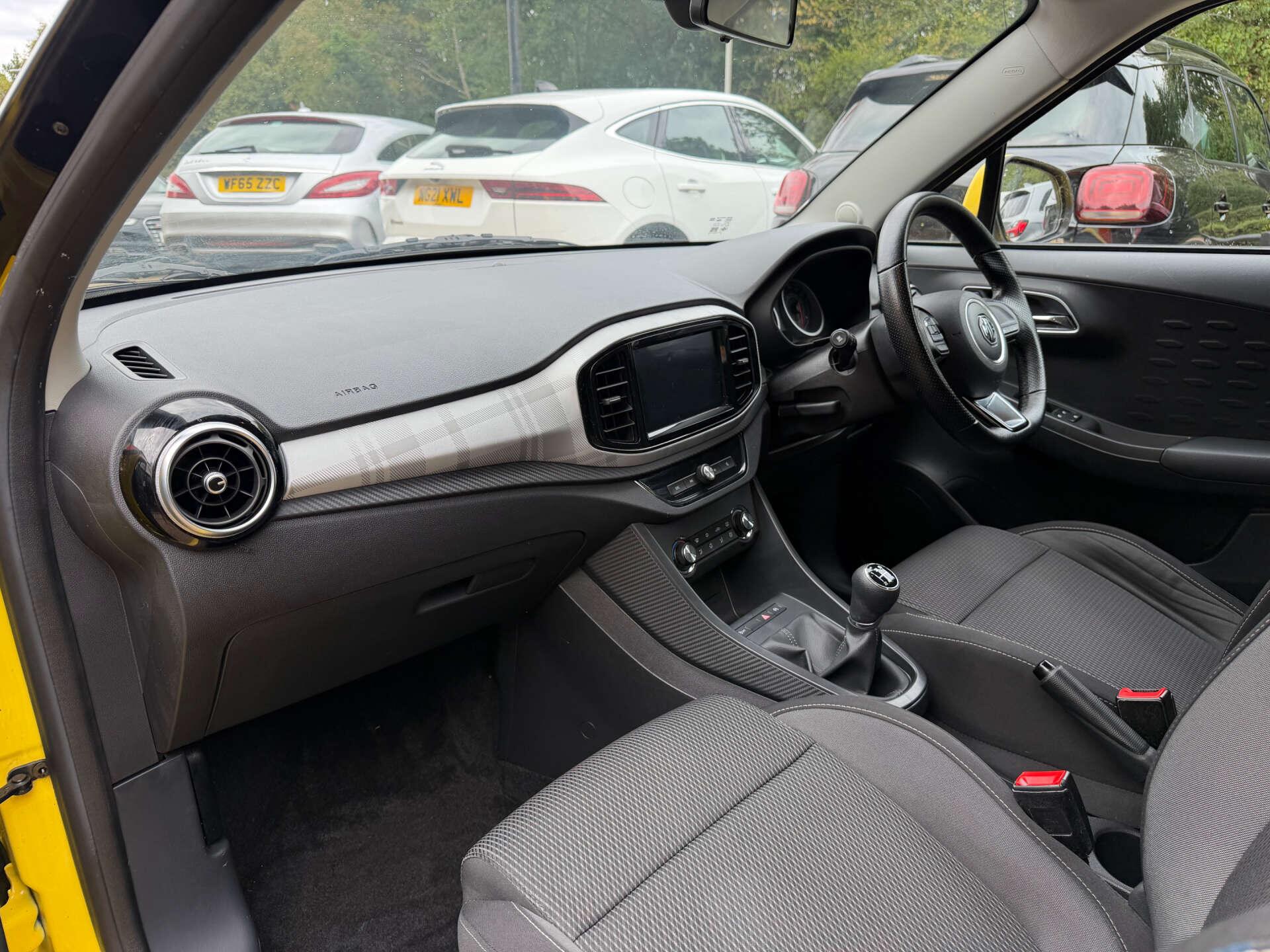 MG MG3 view 20