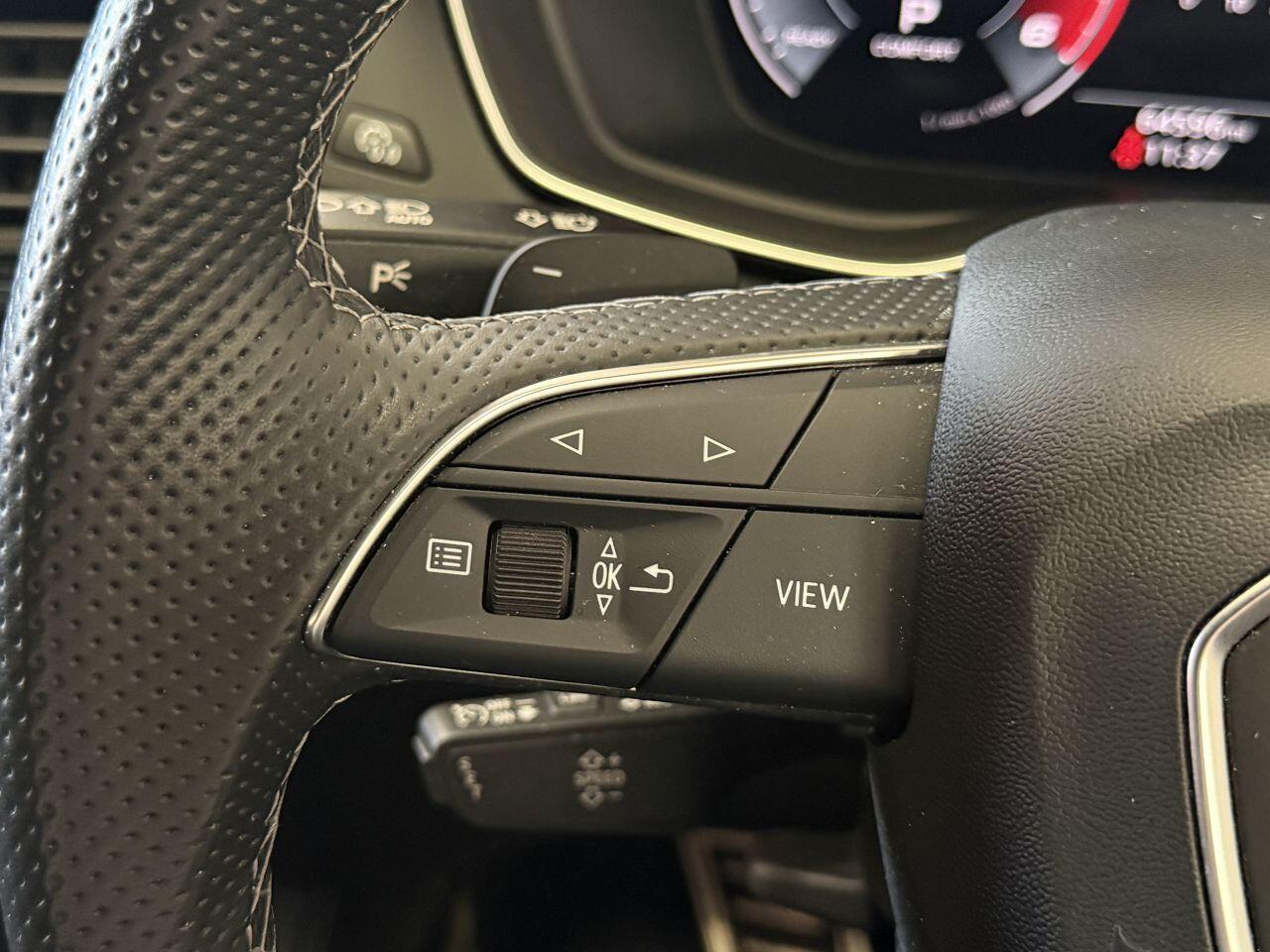 Audi SQ5 view 39
