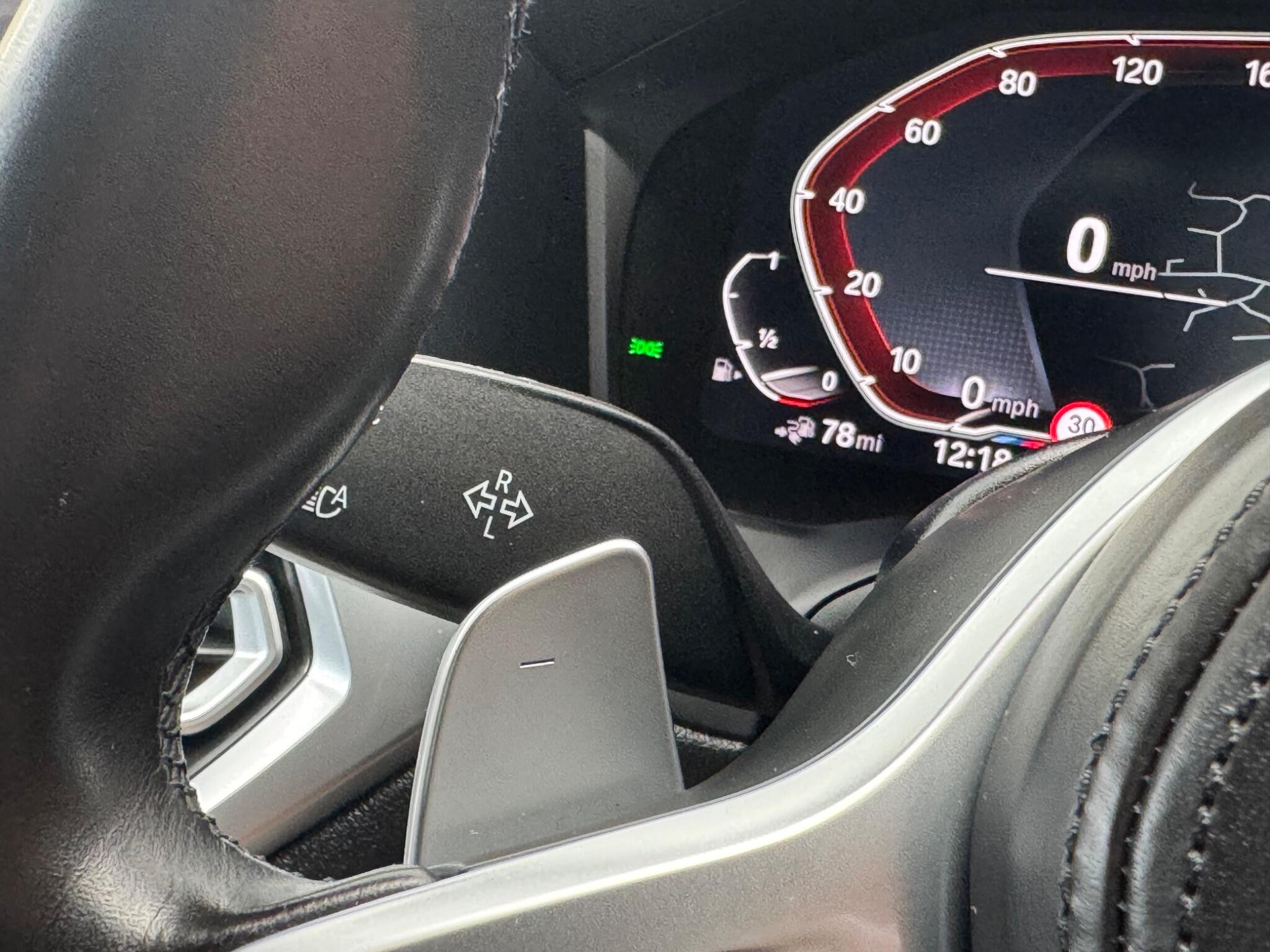 BMW 3 Series view 18