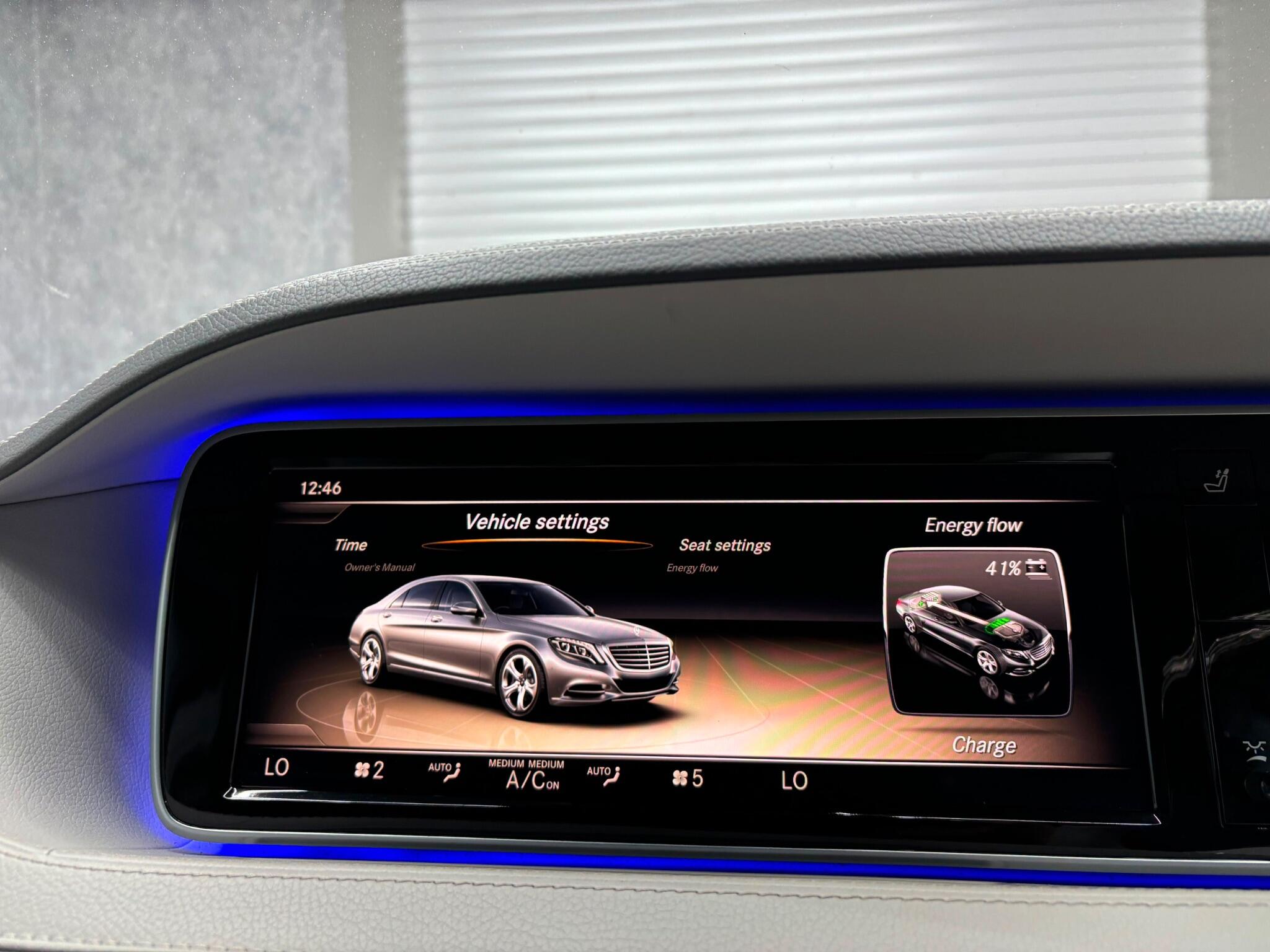 Mercedes-Benz S Class view 22
