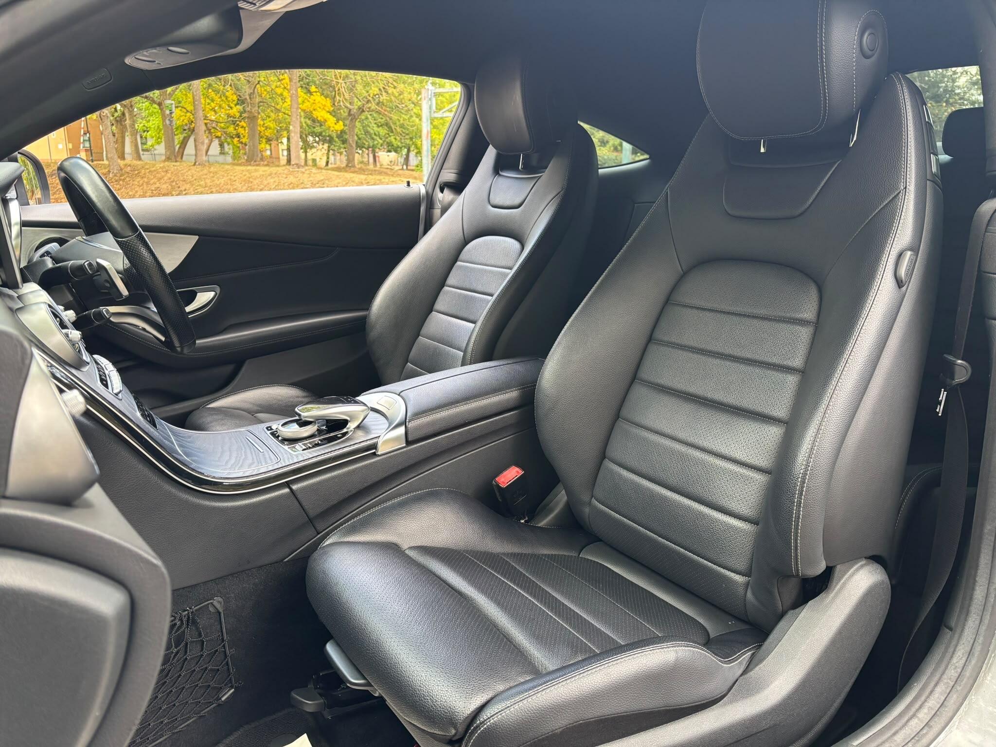 Mercedes-Benz C-Class view 14