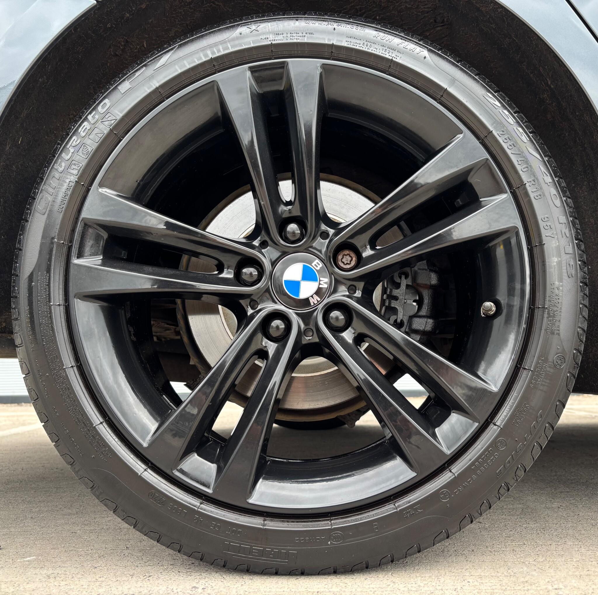 BMW 3 Series view 2