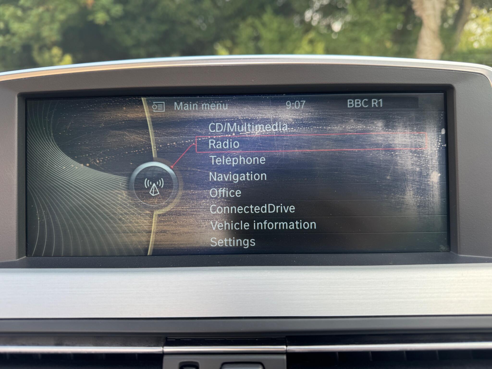 BMW 6 Series view 49