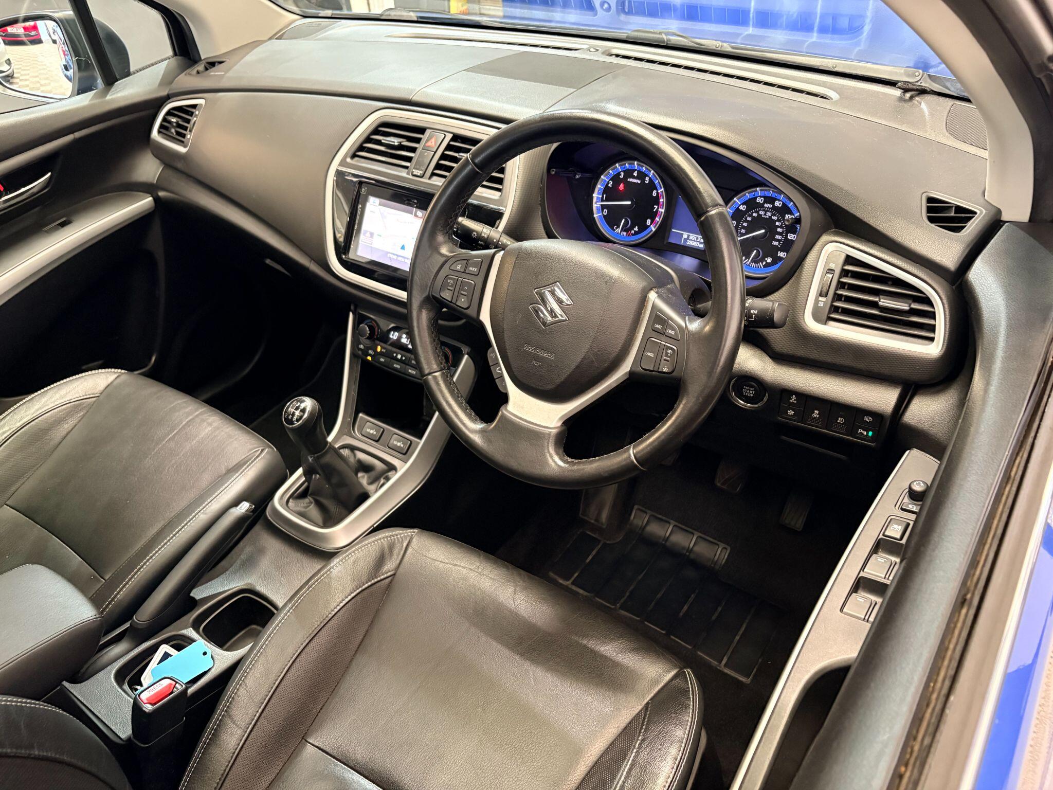 Suzuki SX4 S-Cross view 6