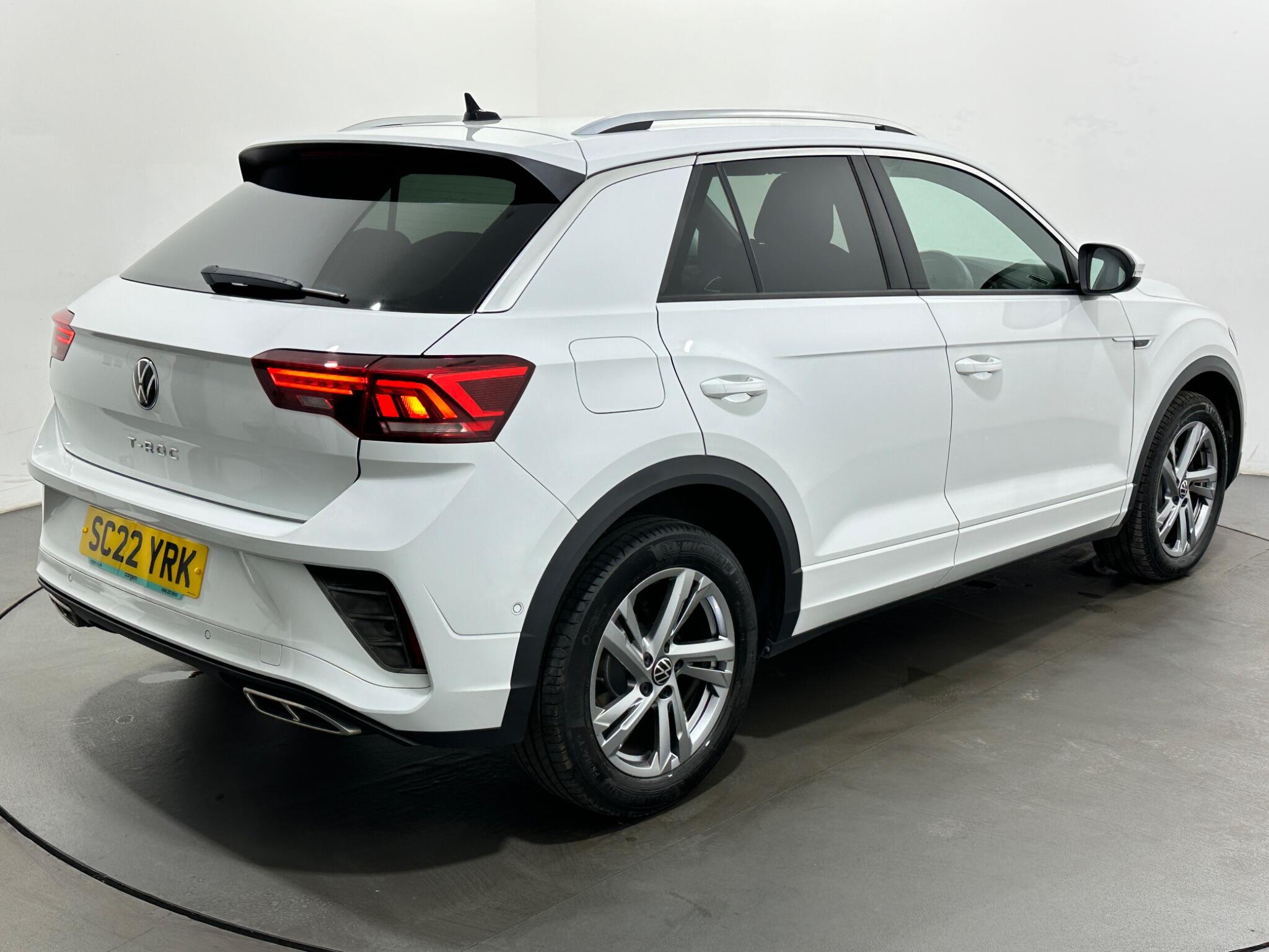Volkswagen T-Roc view 51