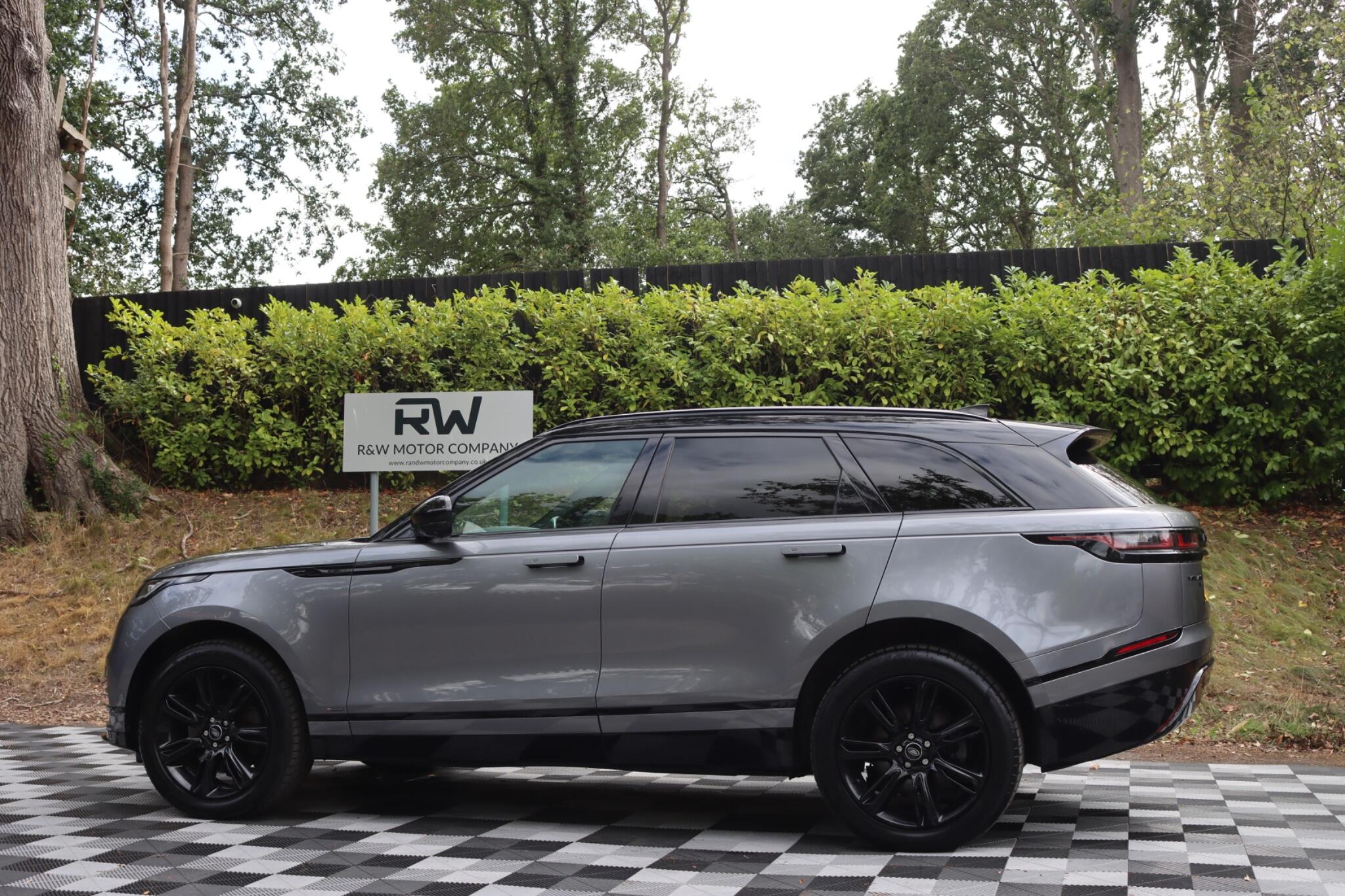 Land Rover Range Rover Velar view 23