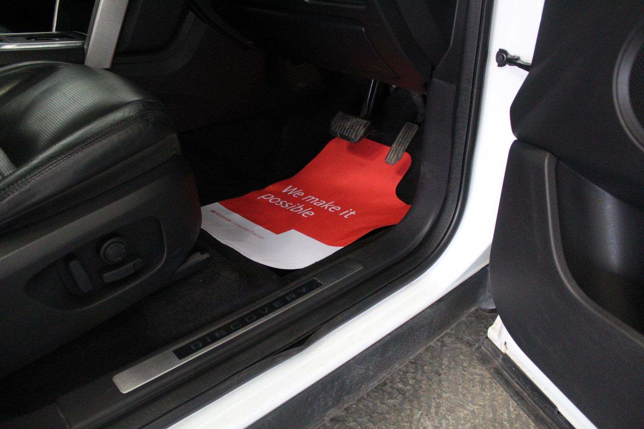Land Rover Discovery Sport view 49
