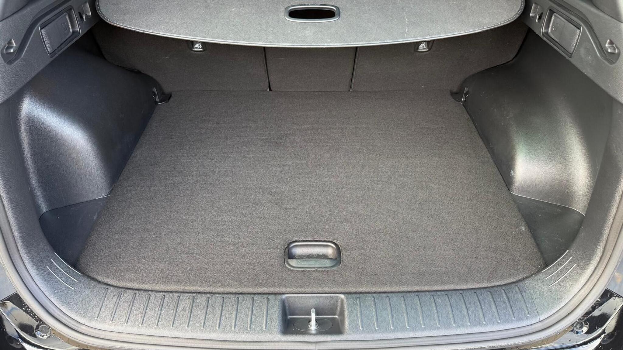 Kia Sportage view 9