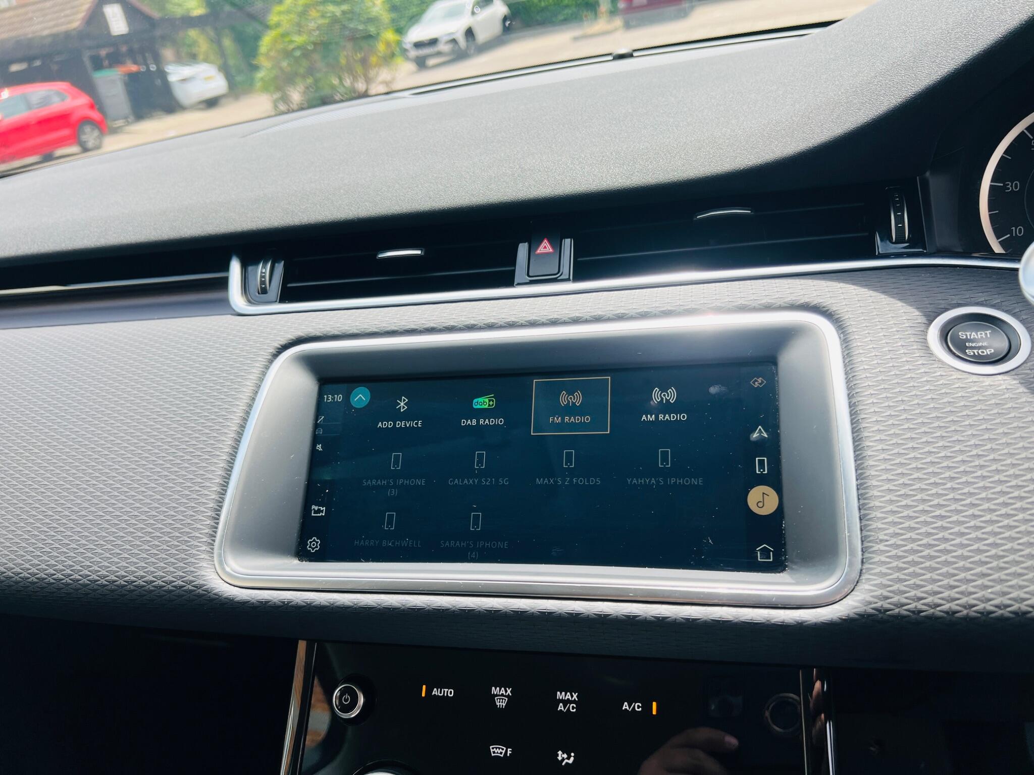 Land Rover Range Rover Evoque view 42
