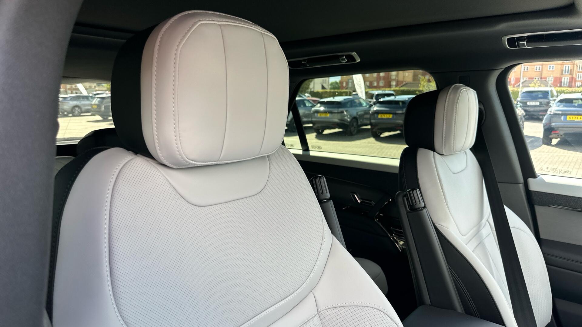 Land Rover Range Rover Sport view 54