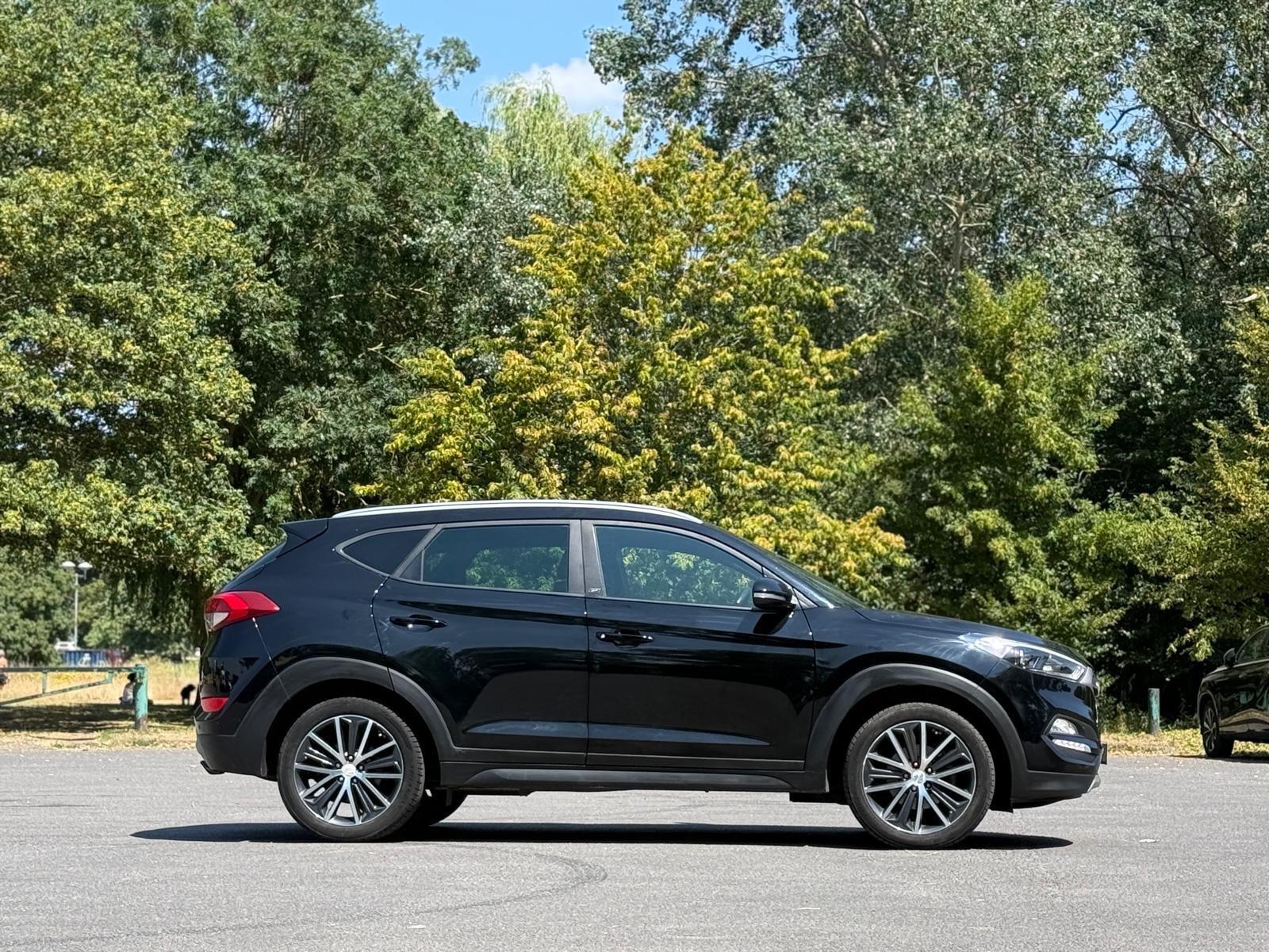 Hyundai Tucson view 9