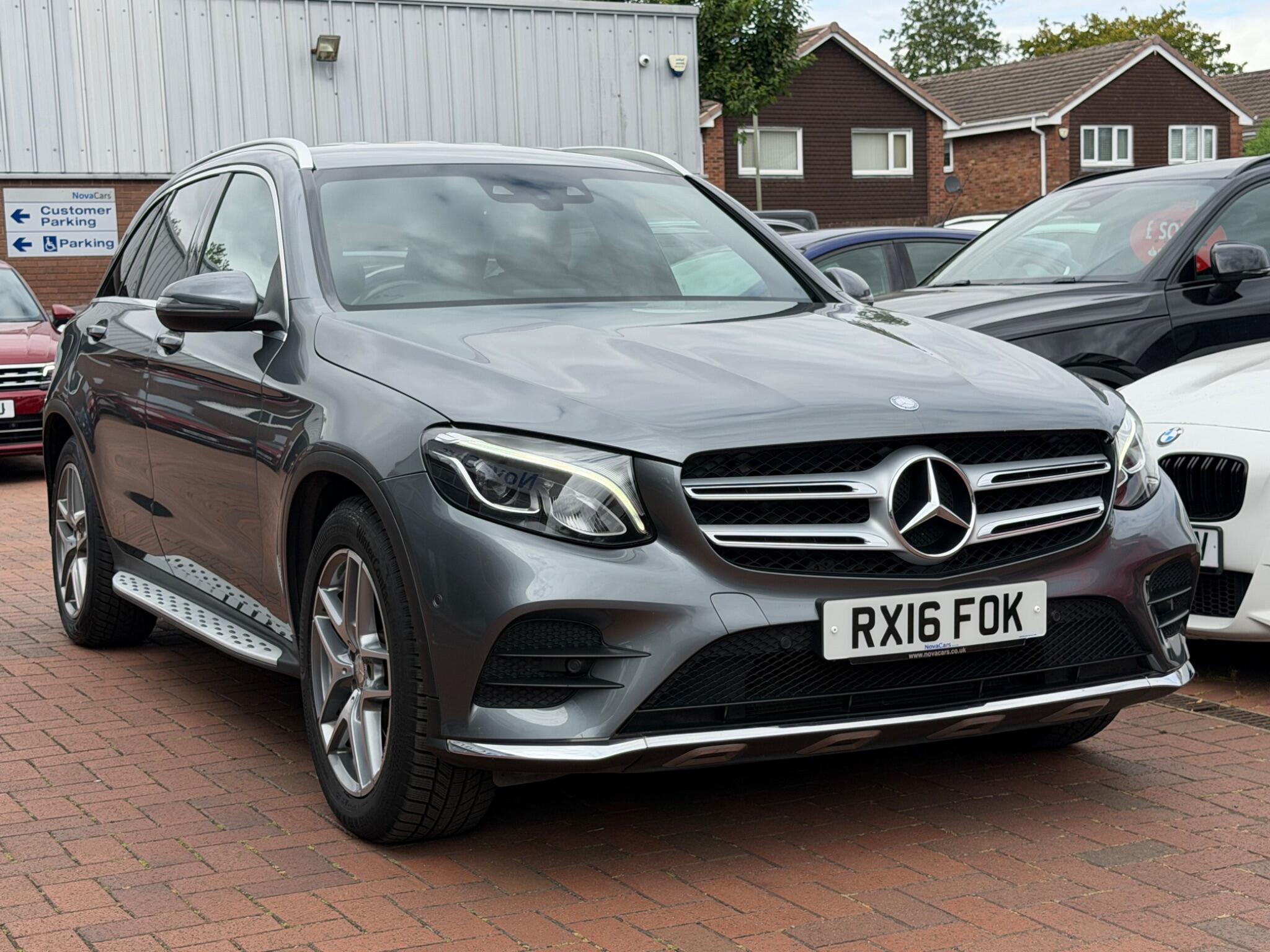 Mercedes-Benz GLC view 28