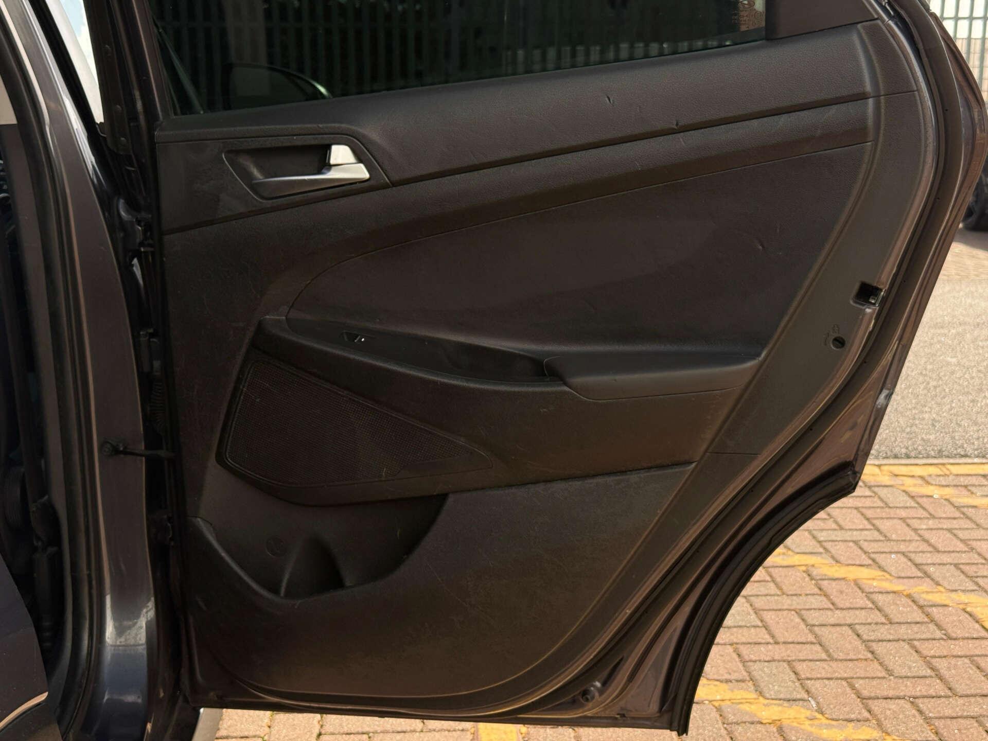 Hyundai Tucson view 20