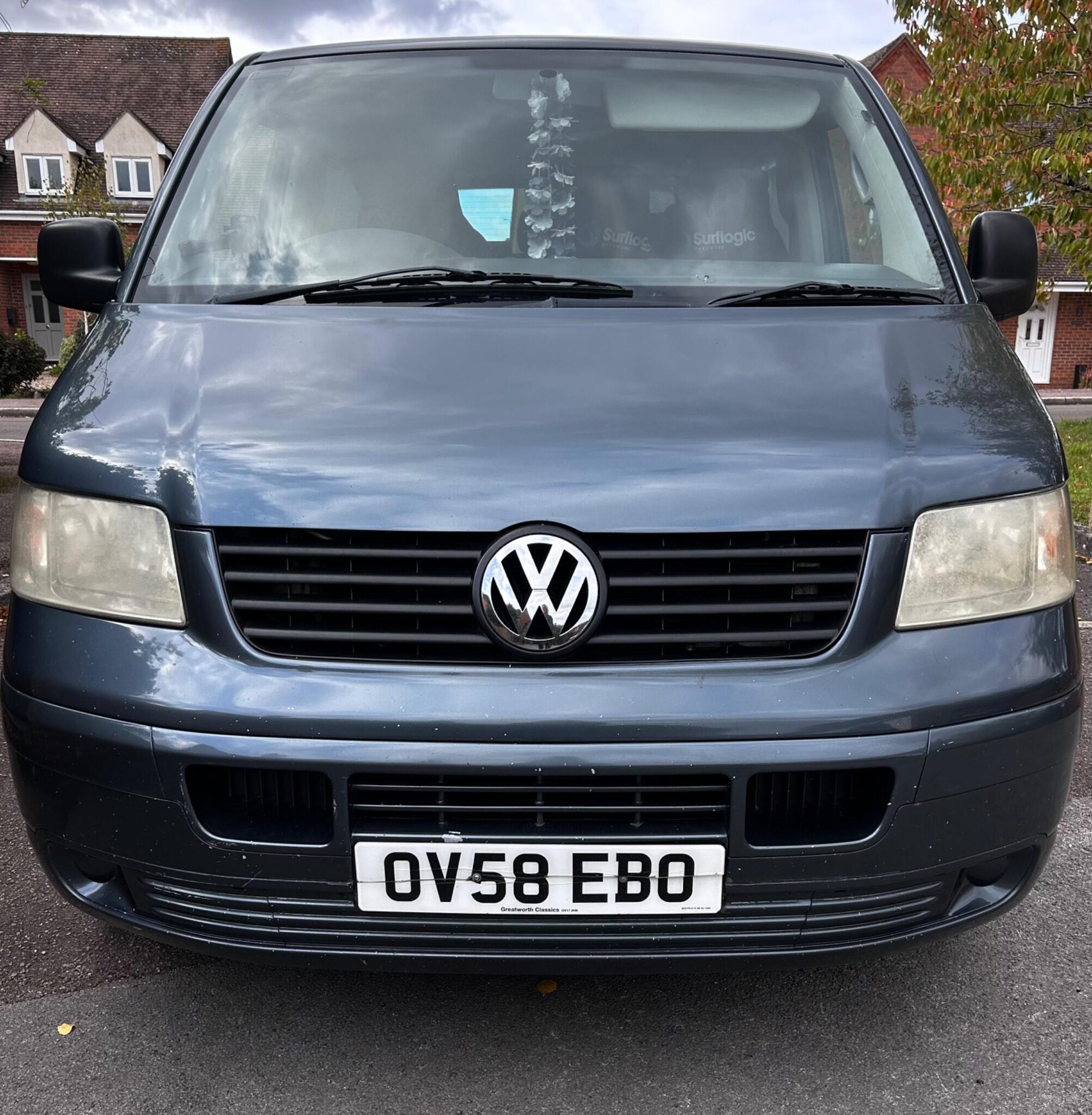 Volkswagen Transporter Shuttle