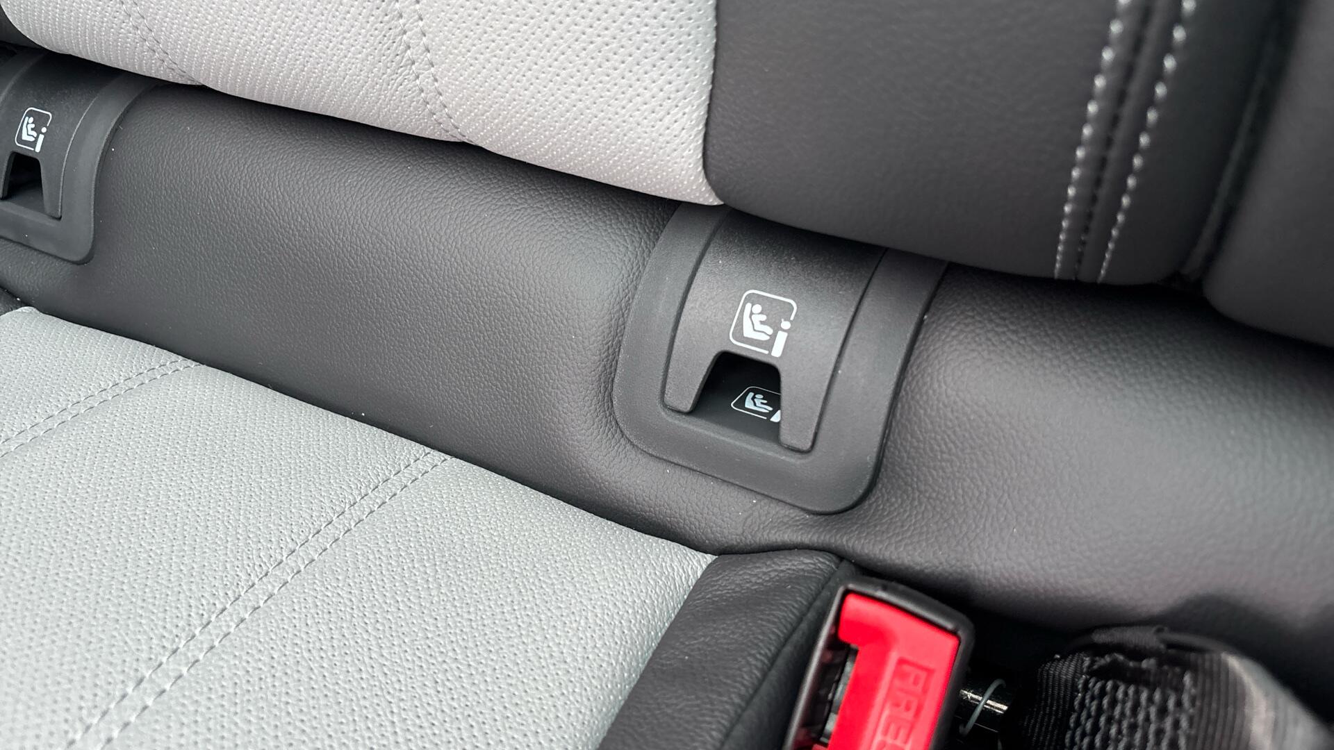 Land Rover Range Rover Evoque view 37