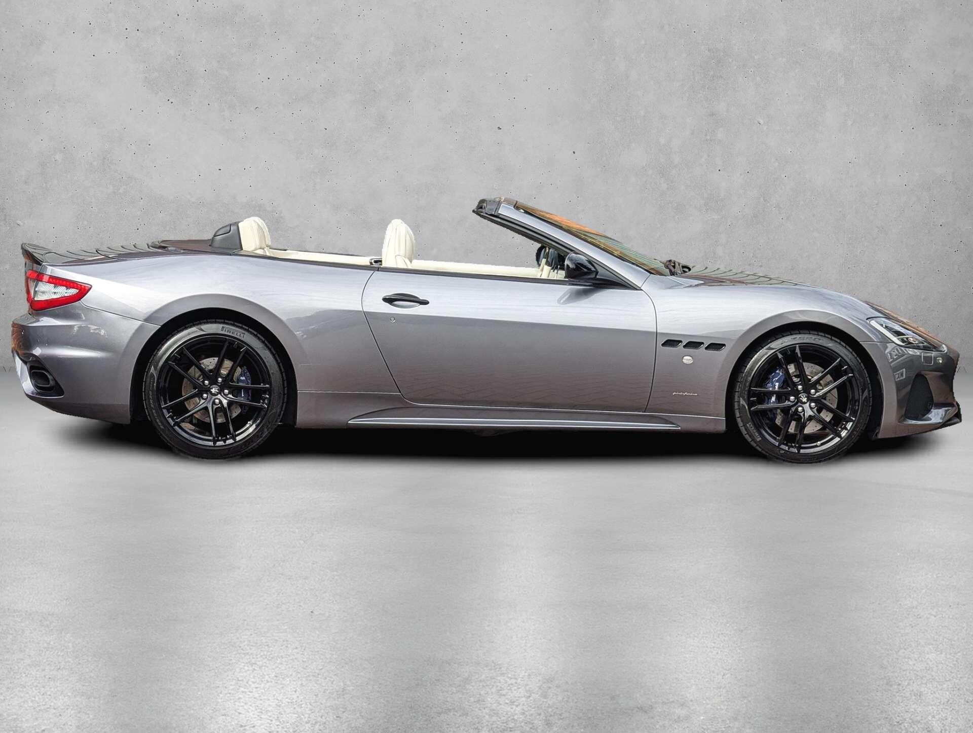 Maserati Grancabrio view 8