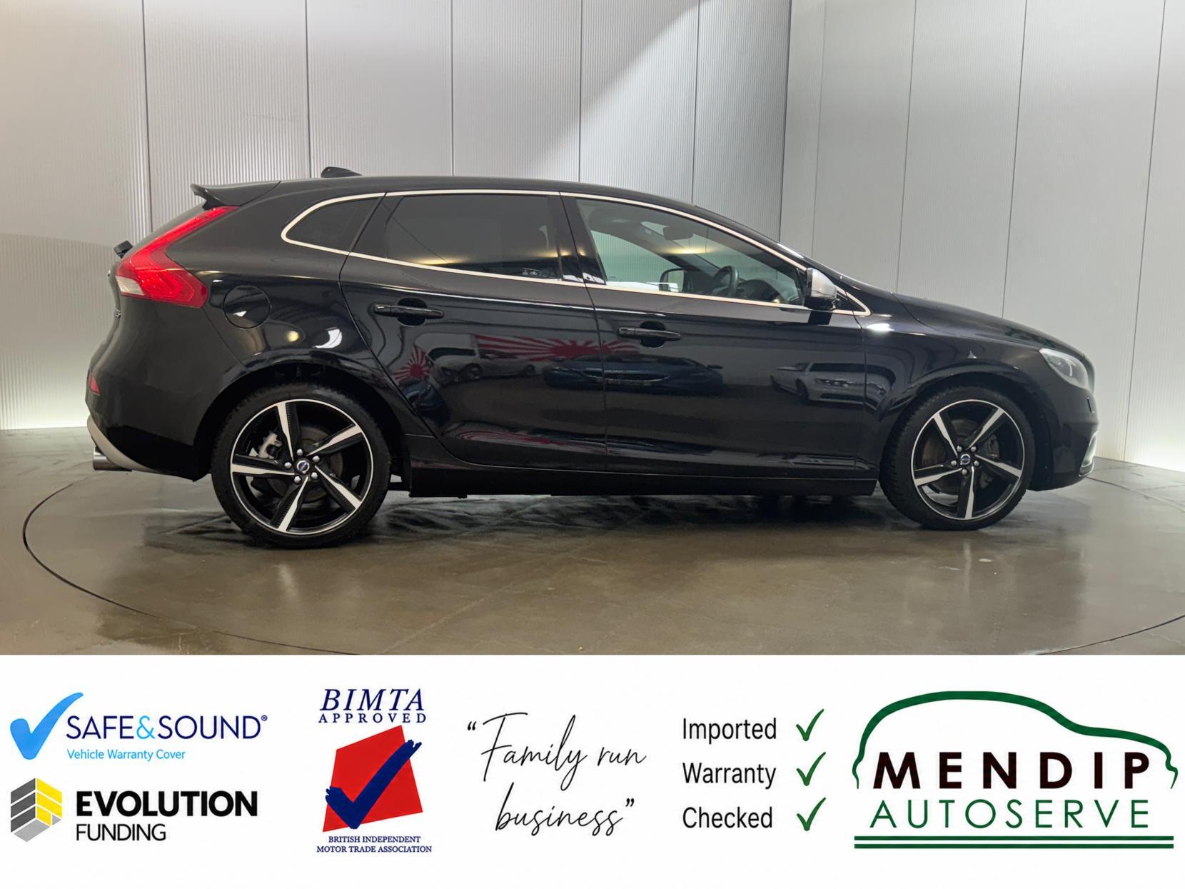Volvo V40 view 27