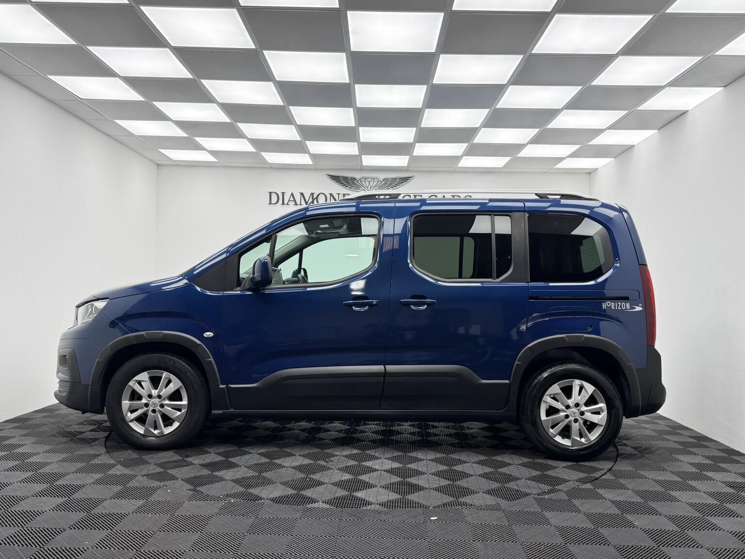 Peugeot Rifter view 8