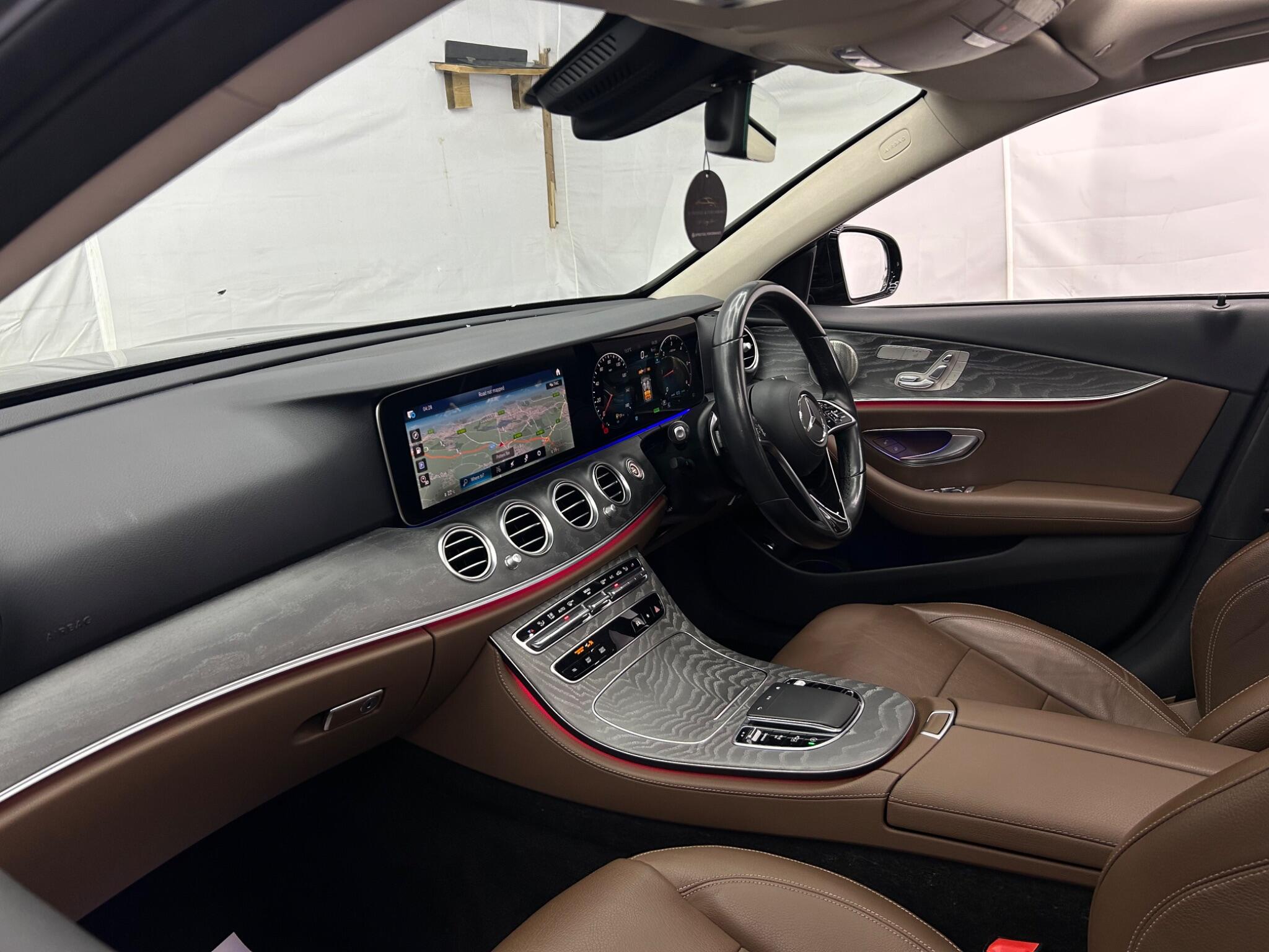 Mercedes-Benz E Class view 13