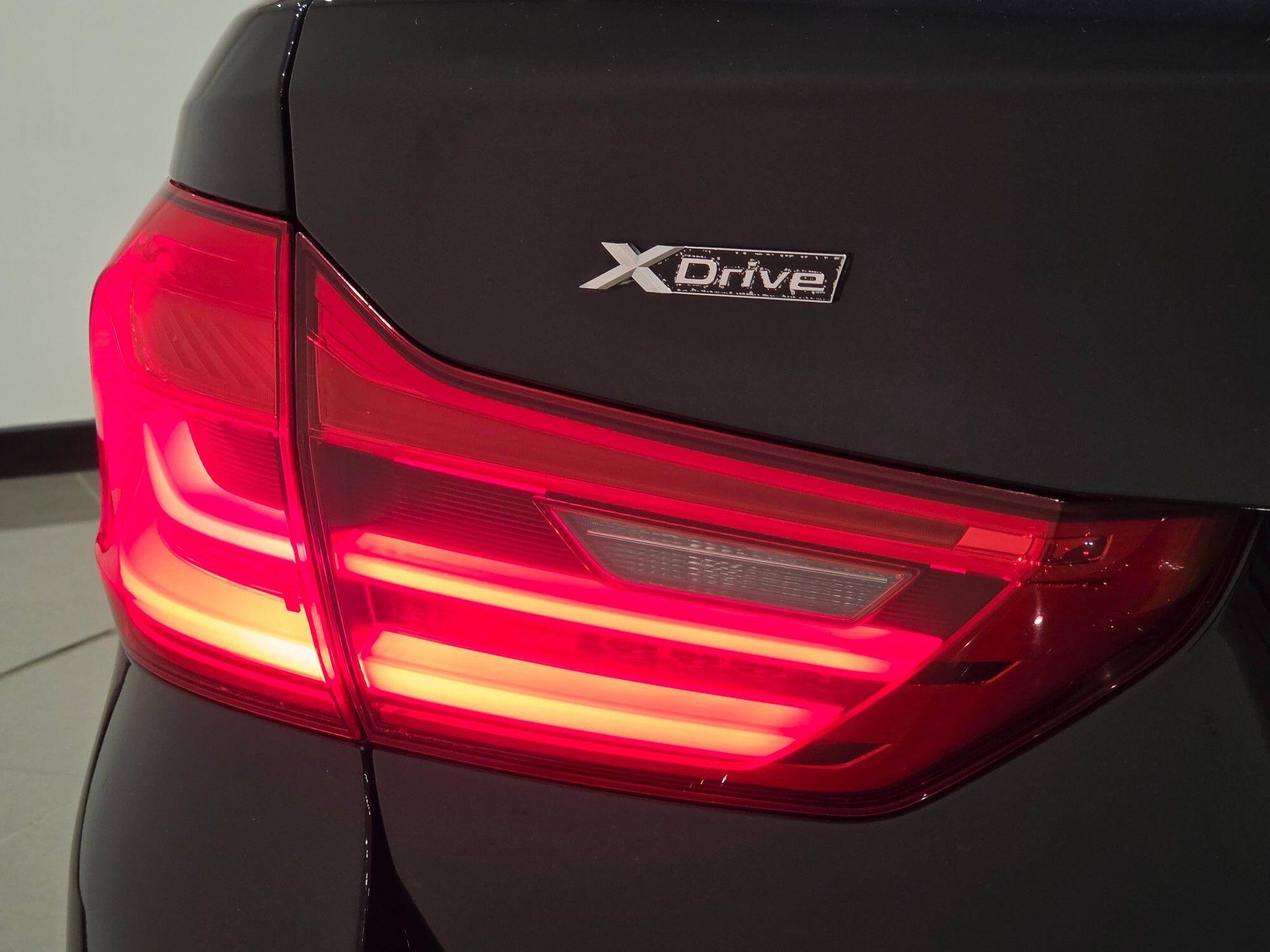 BMW 5 Series view 39
