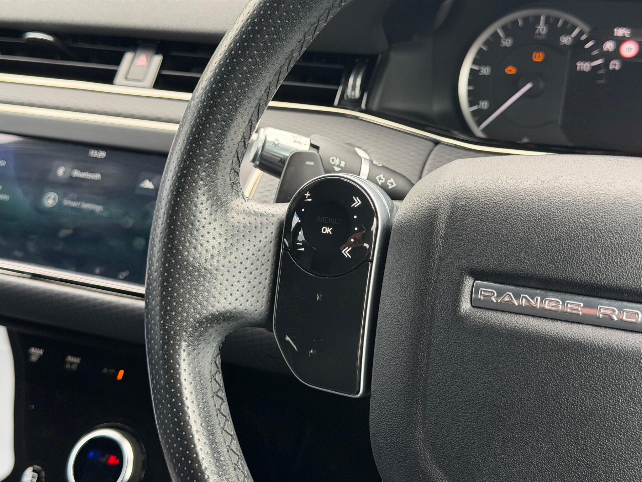 Land Rover Range Rover Evoque view 24