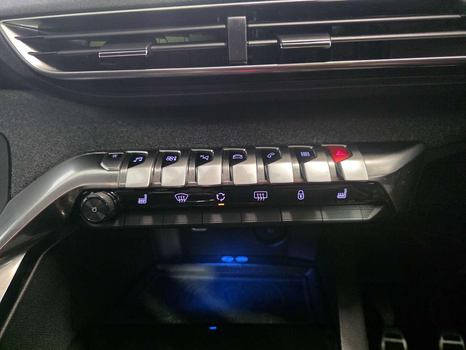 Peugeot 3008 view 25