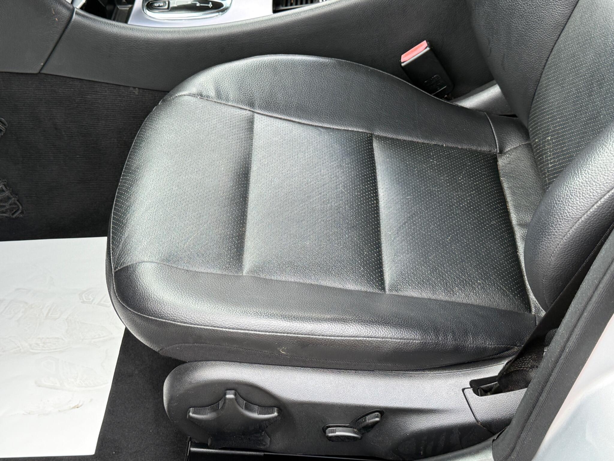 Mercedes-Benz C Class - Image 45